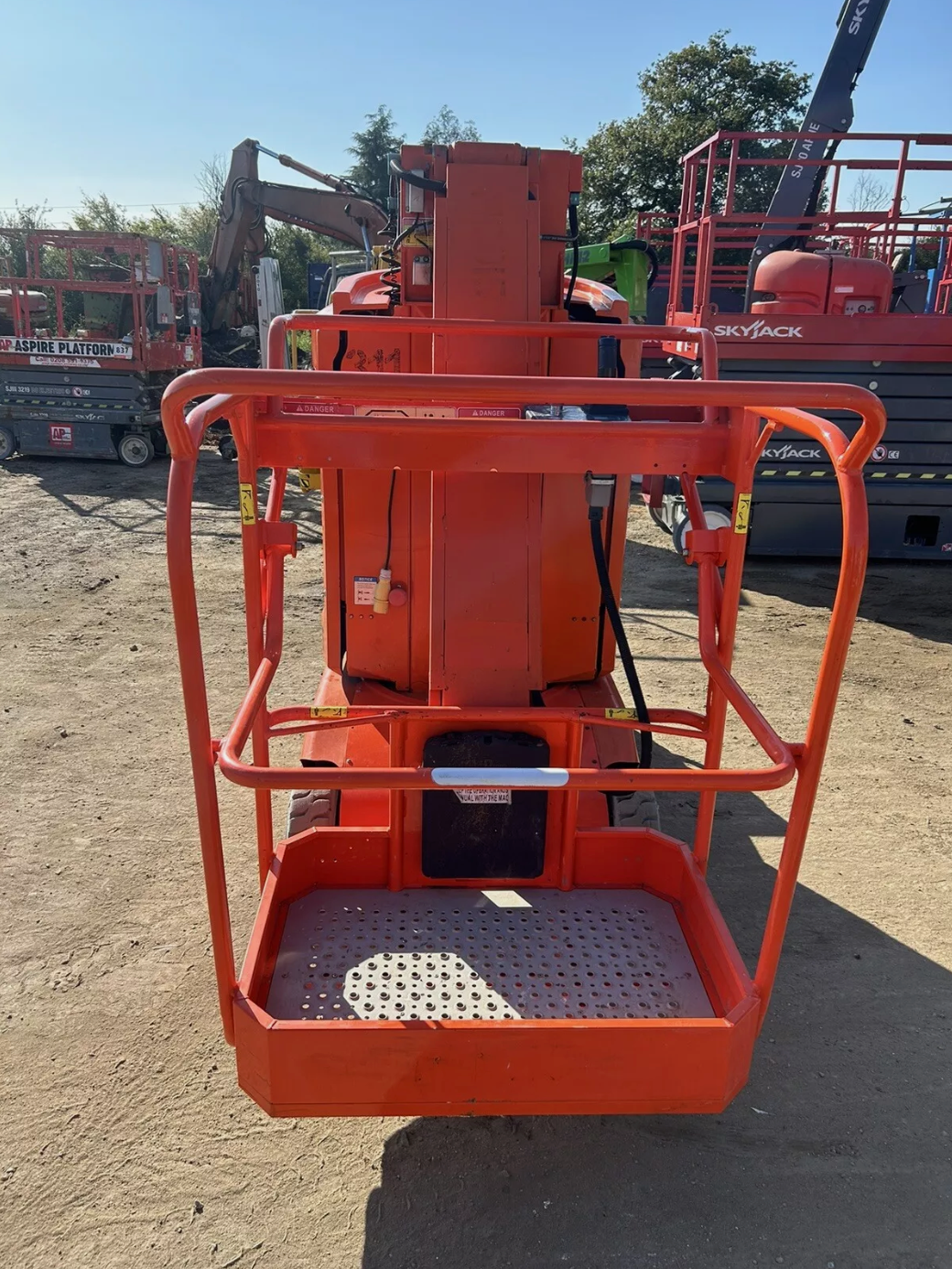 Dingli AMWP11 11.2m ElectricScissor Lift Mast Boom Lift Haulotte STAR 10