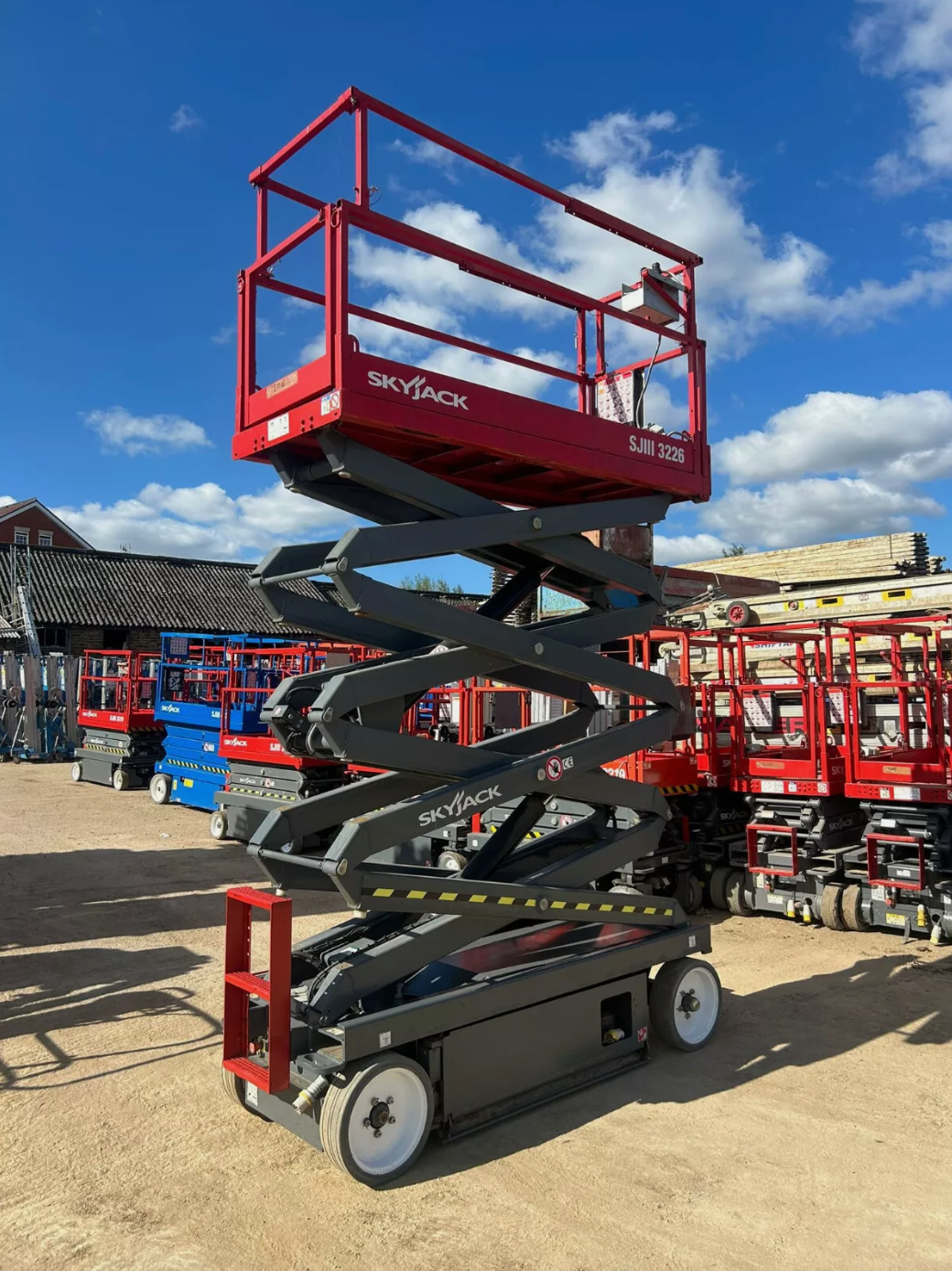 2016 Skyjack SJ3226 Scissor Lift Access Platform (Genie, JLG, MEWP)