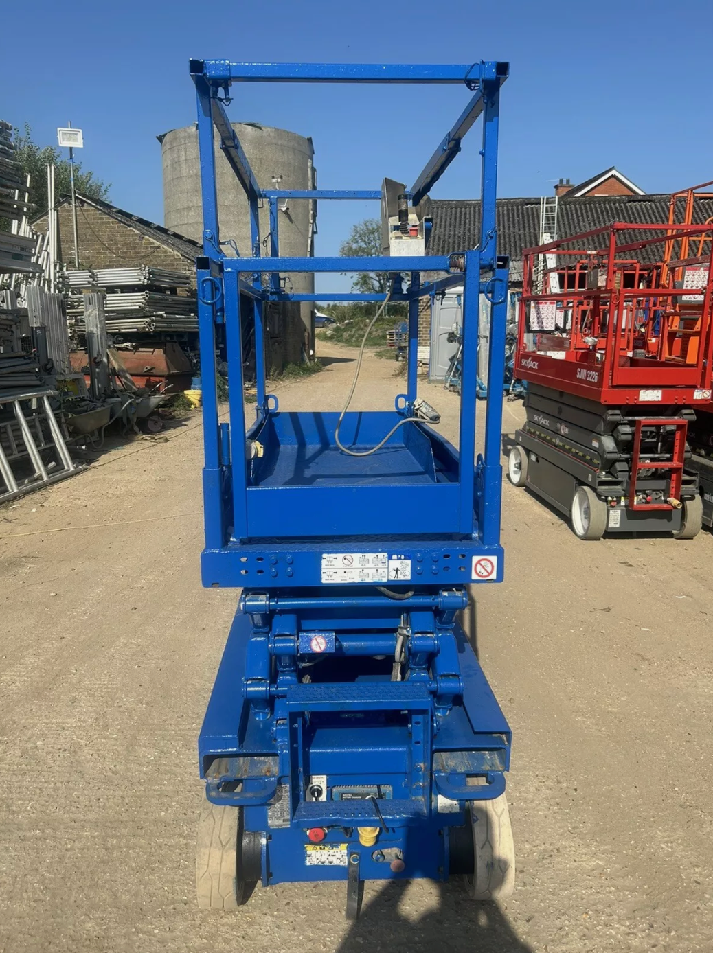 2012 Skyjack SJ3219 7.8m Scissor Lift Access Platform MEWP (Genie, JLG)