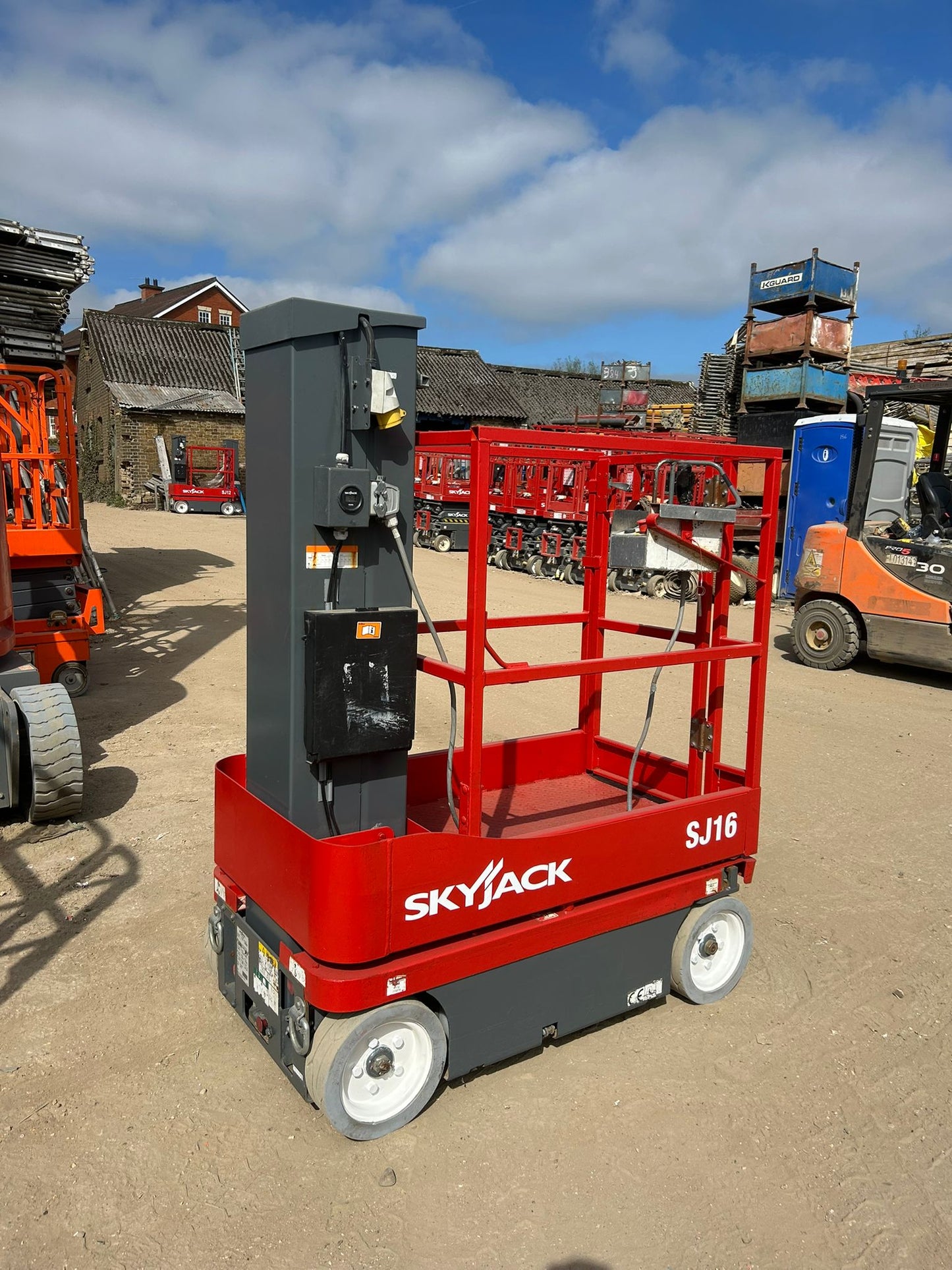 2014 SKYJACK SJ16 Runabout Personnel Lift Scissor Lift Access Platform Genie