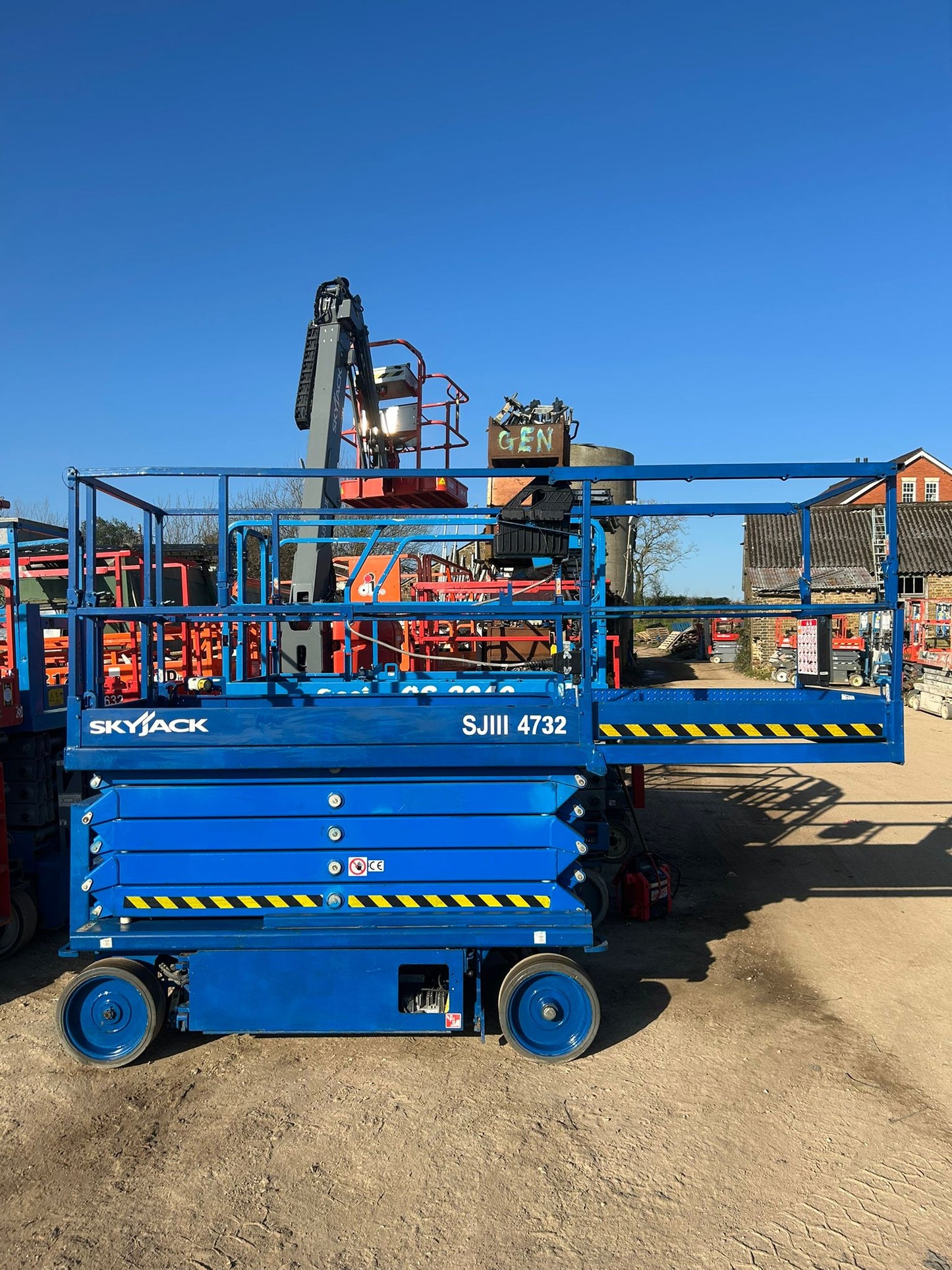 2020 Skyjack SJ4732 Electric Scissor Lift Access Platform Boom Lift (Genie,JLG)