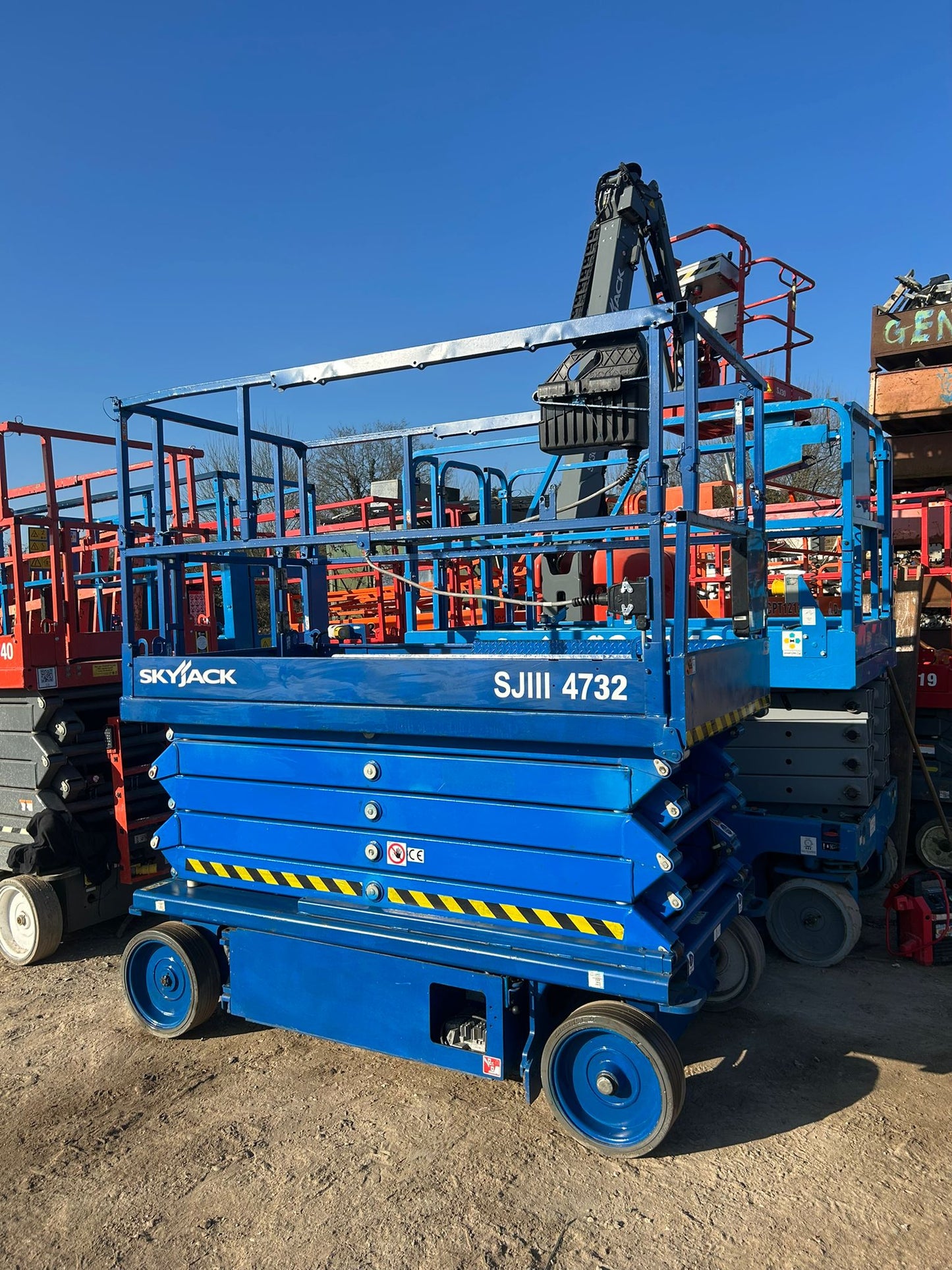2020 Skyjack SJ4732 Electric Scissor Lift Access Platform Boom Lift (Genie,JLG)