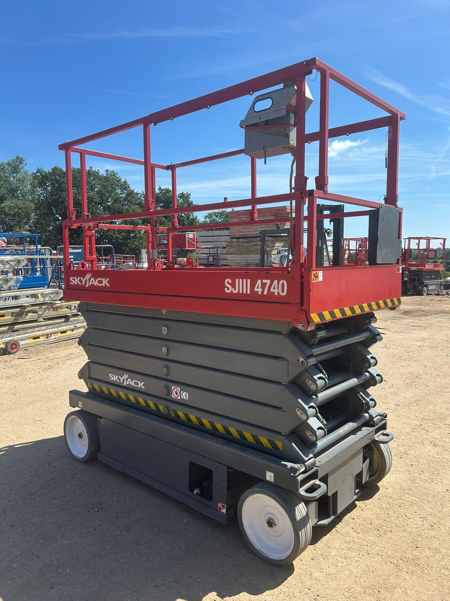14m SKYJACK SJ4740 Electri Scissor Lift Access Platform MEWP (Genie, JLG, JCB) YEAR 2020, FULLY SERVICED, NEW LOLERS, 60 DAYS WARRANTY
