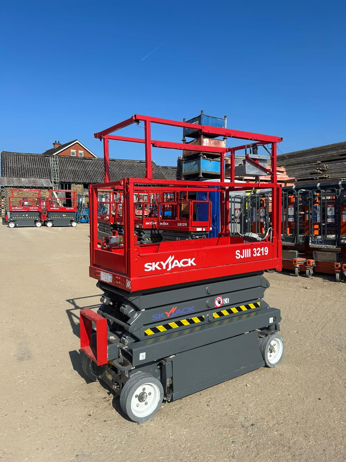 2018 Skyjack SJ3219 7.8m Scissor Lift Access Platform ( Genie, JLG) MEWP