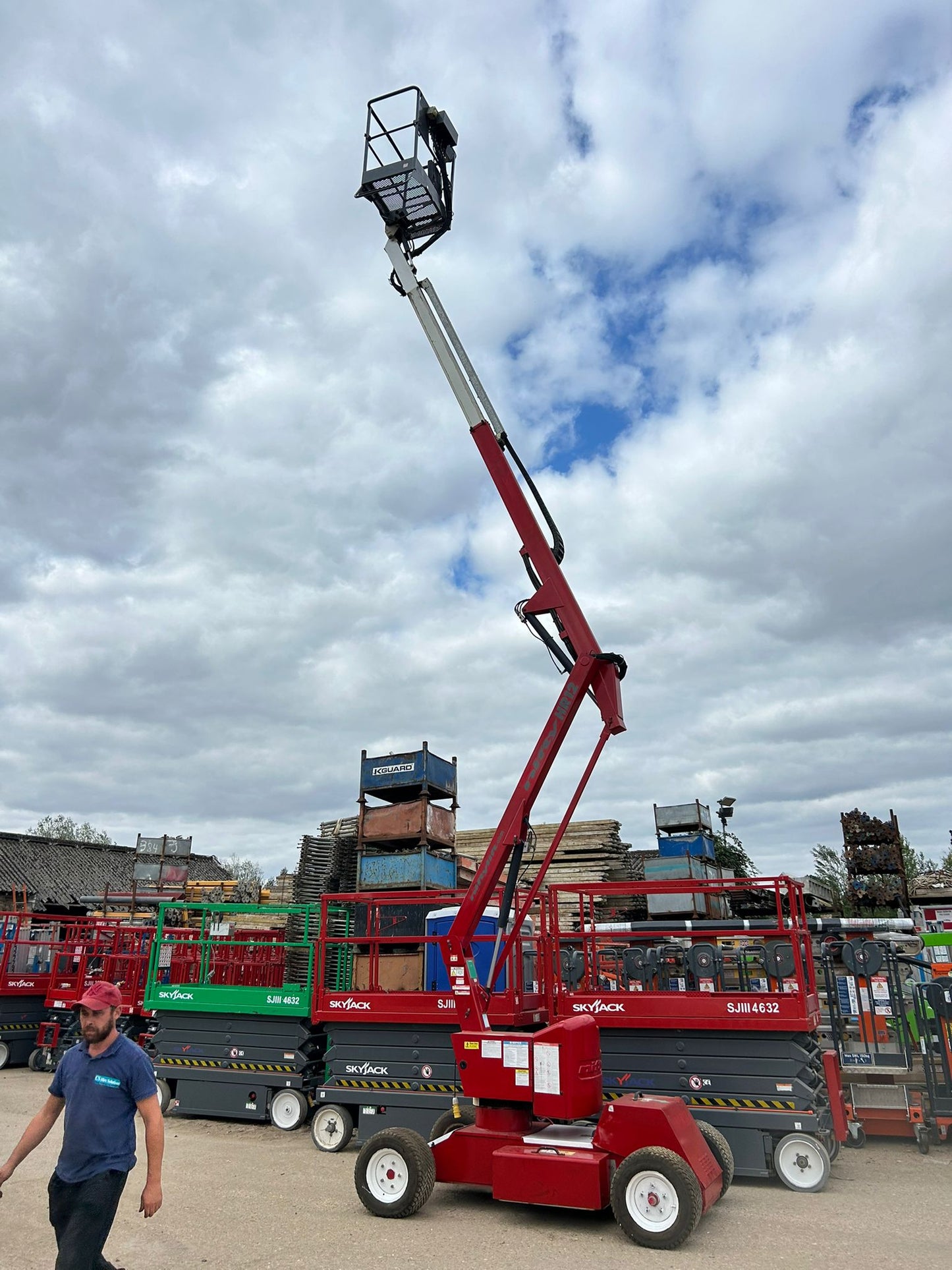 2012 Nifty HR12 Boom lift, Cherry picker, Scissor lift, Skyjack, Genie, JLG