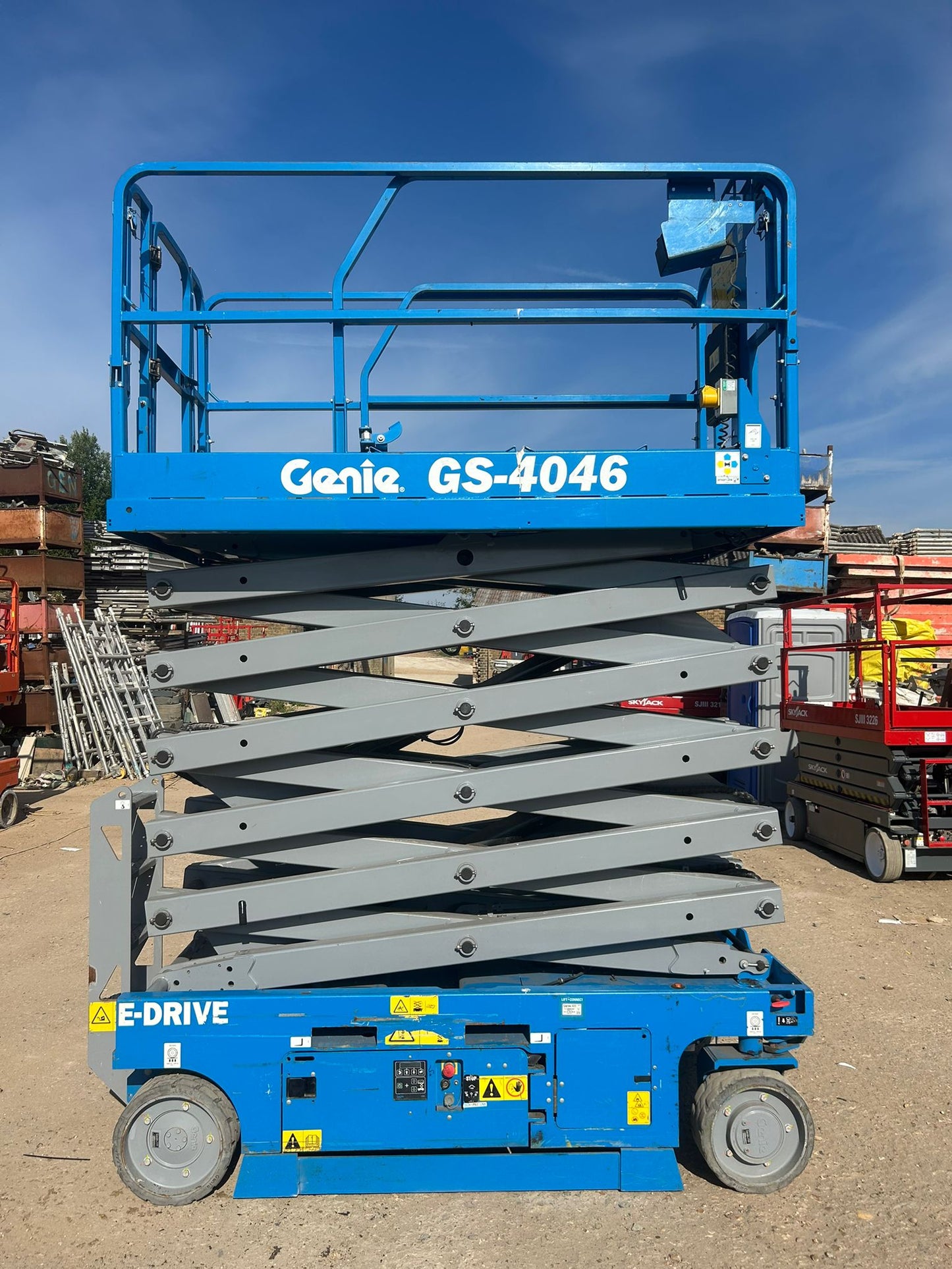 2021 GS-4046 E-Drive Electric Scissor Lift, Access Platform (Skyjack, JCB,JLG)