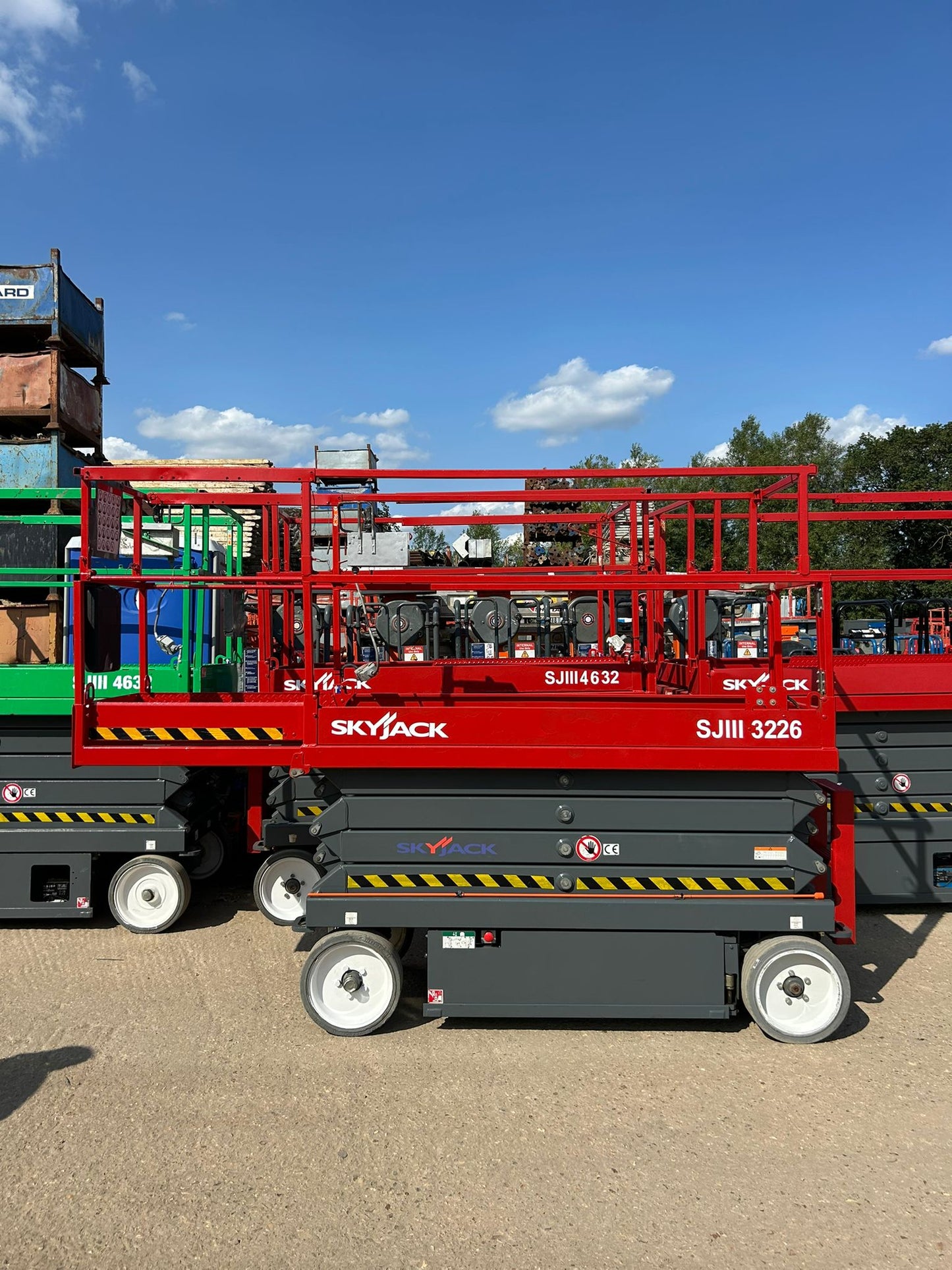 2014 Skyjack SJ3226 Scissor Lift Access Platform (Genie, JLG, MEWP)