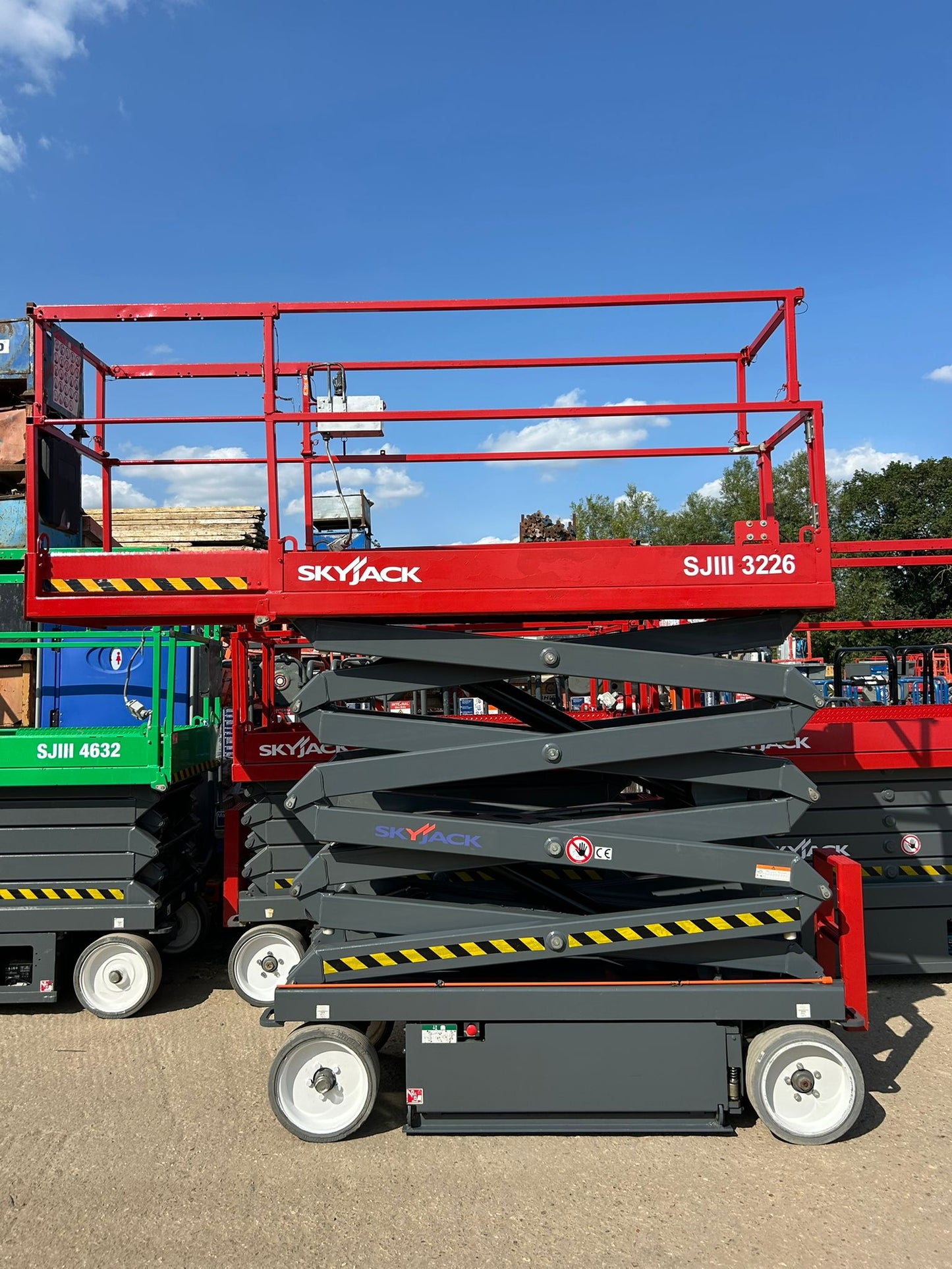 2014 Skyjack SJ3226 Scissor Lift Access Platform (Genie, JLG, MEWP)