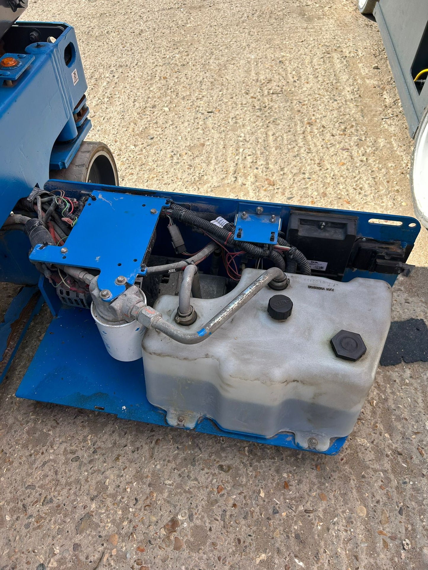 2015 Genie 1930 Scissor Lift Access Platform Skyjack 3219 (Skyjack,JCB)