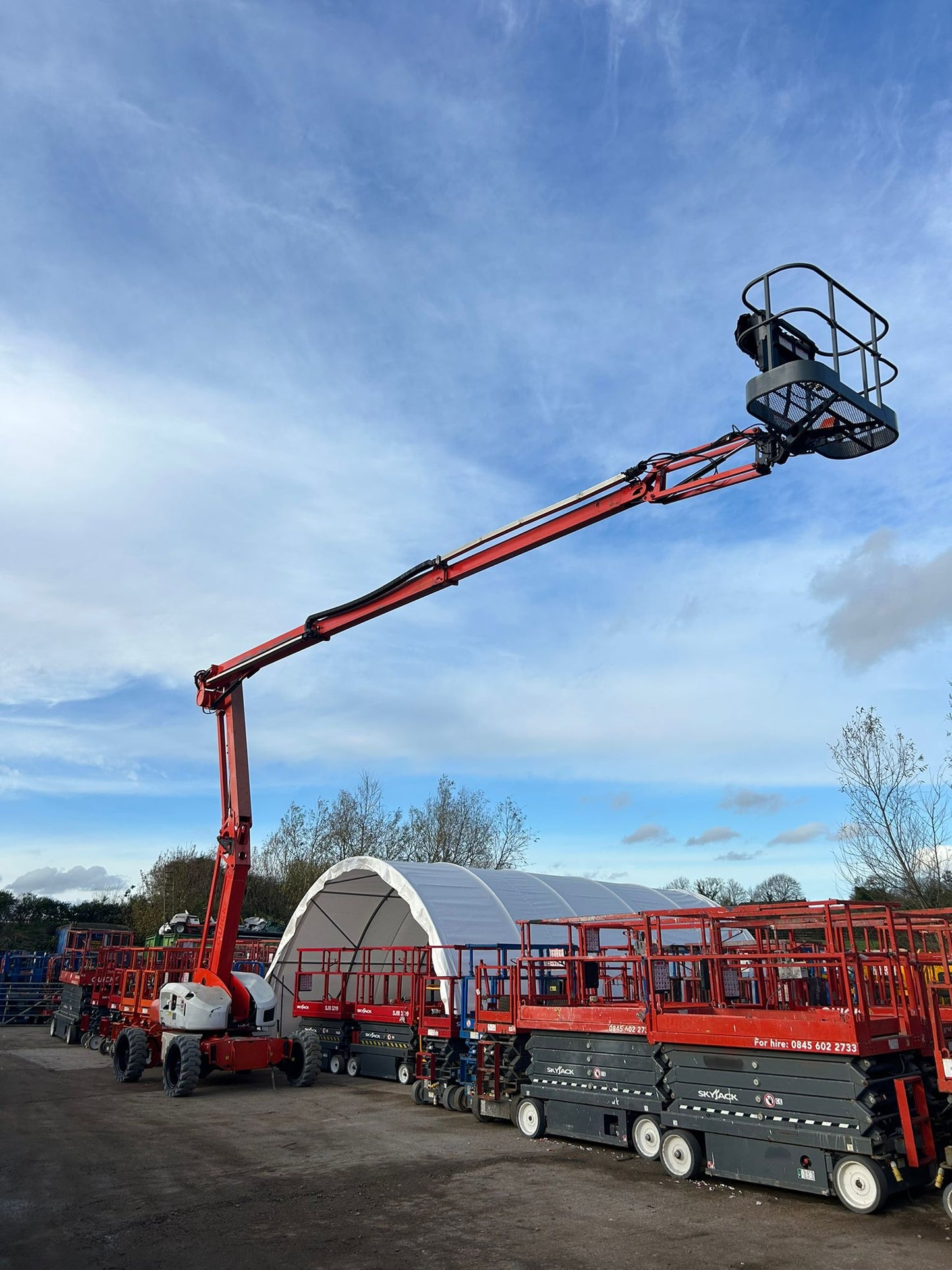 Nifty HR21 Hybrid Boom lift, Cherry picker, Scissor lift, Skyjack, Genie, JLG