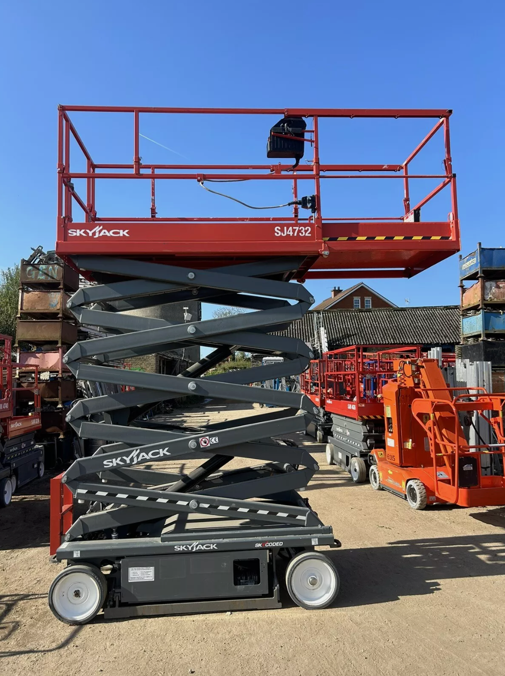 Skyjack SJ4732 Electric Scissor Lift Access Platform Boom Lift (Genie,JLG, JCB)