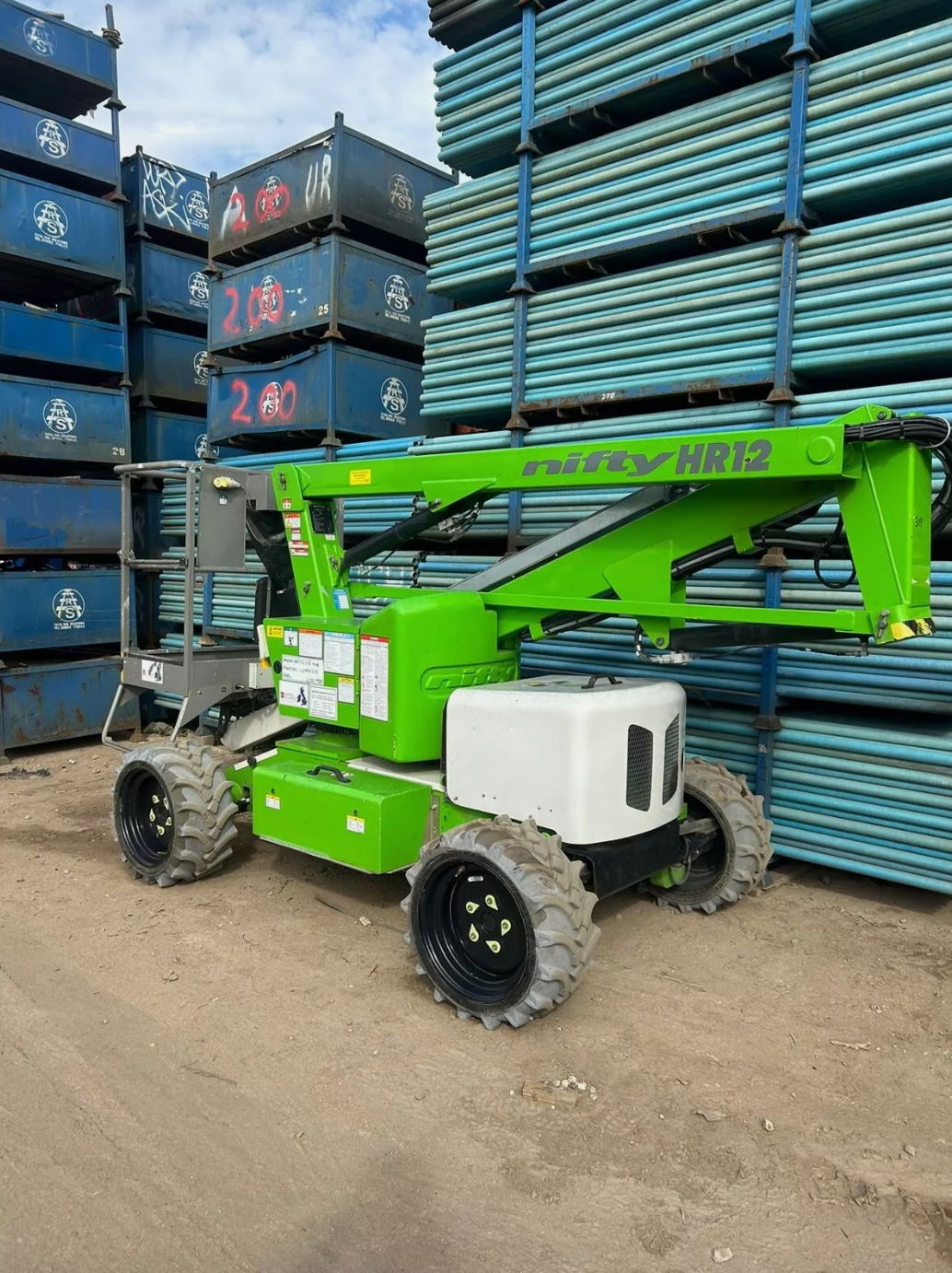 2019 NIFTY HR12DE 4x4 Diesel/Battery Articulated Boom Lift Cherry Picker Scissor