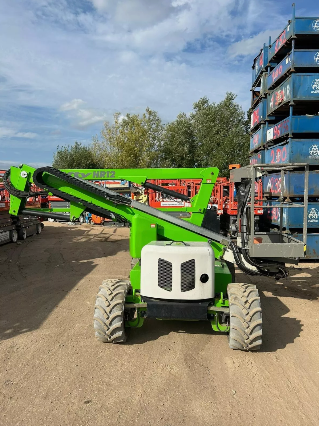2019 NIFTY HR12DE 4x4 Diesel/Battery Articulated Boom Lift Cherry Picker Scissor