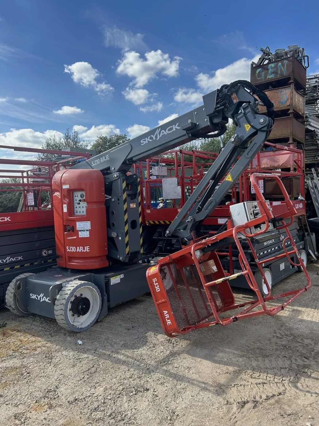 Skyjack SJ30 ARJE Electric Articulating Boom Lift Scissor Lift Access Platform