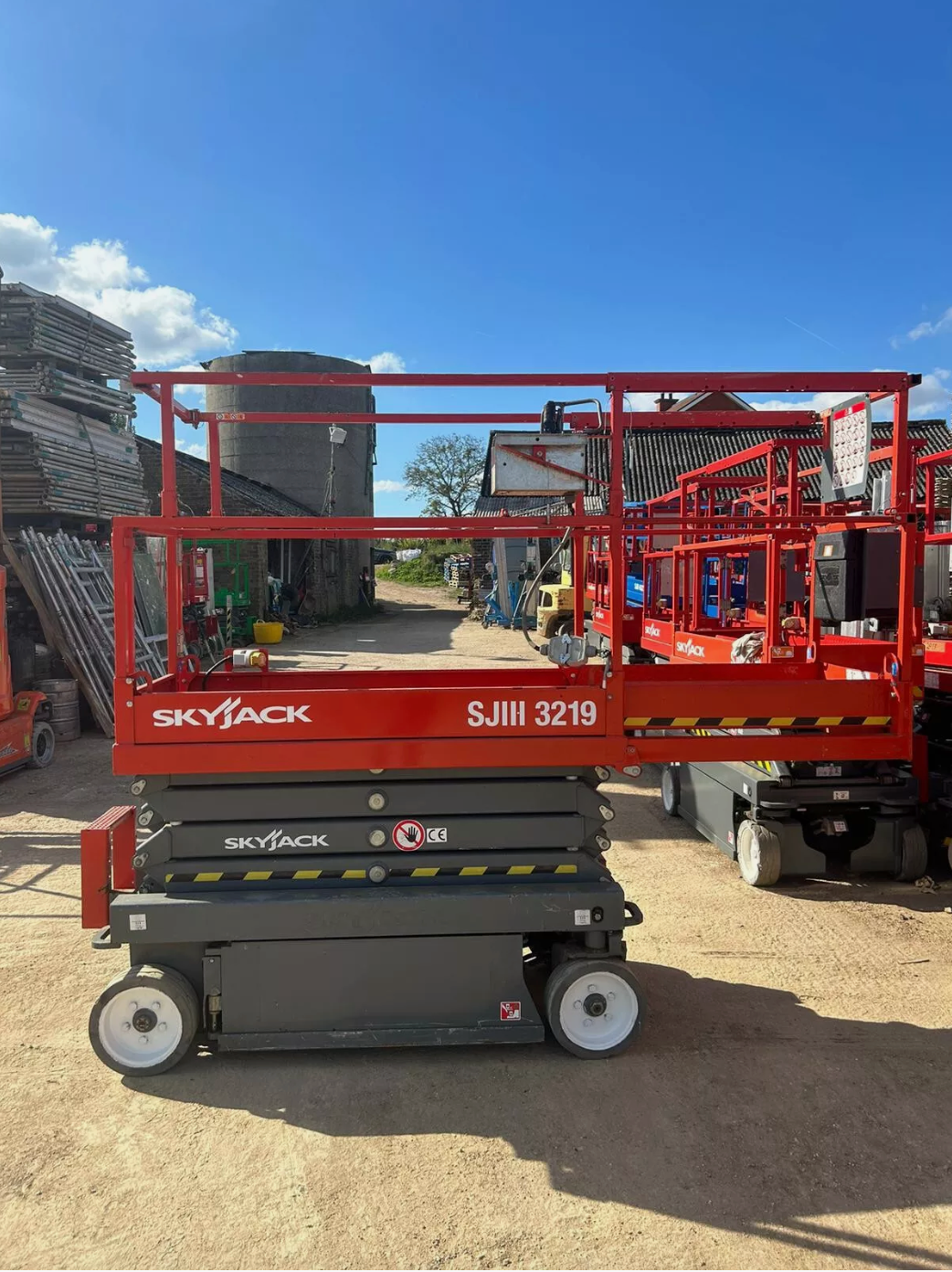 2015 Skyjack SJ3219 7.8m Scissor Lift Access Platform ( Genie, JLG) MEWP