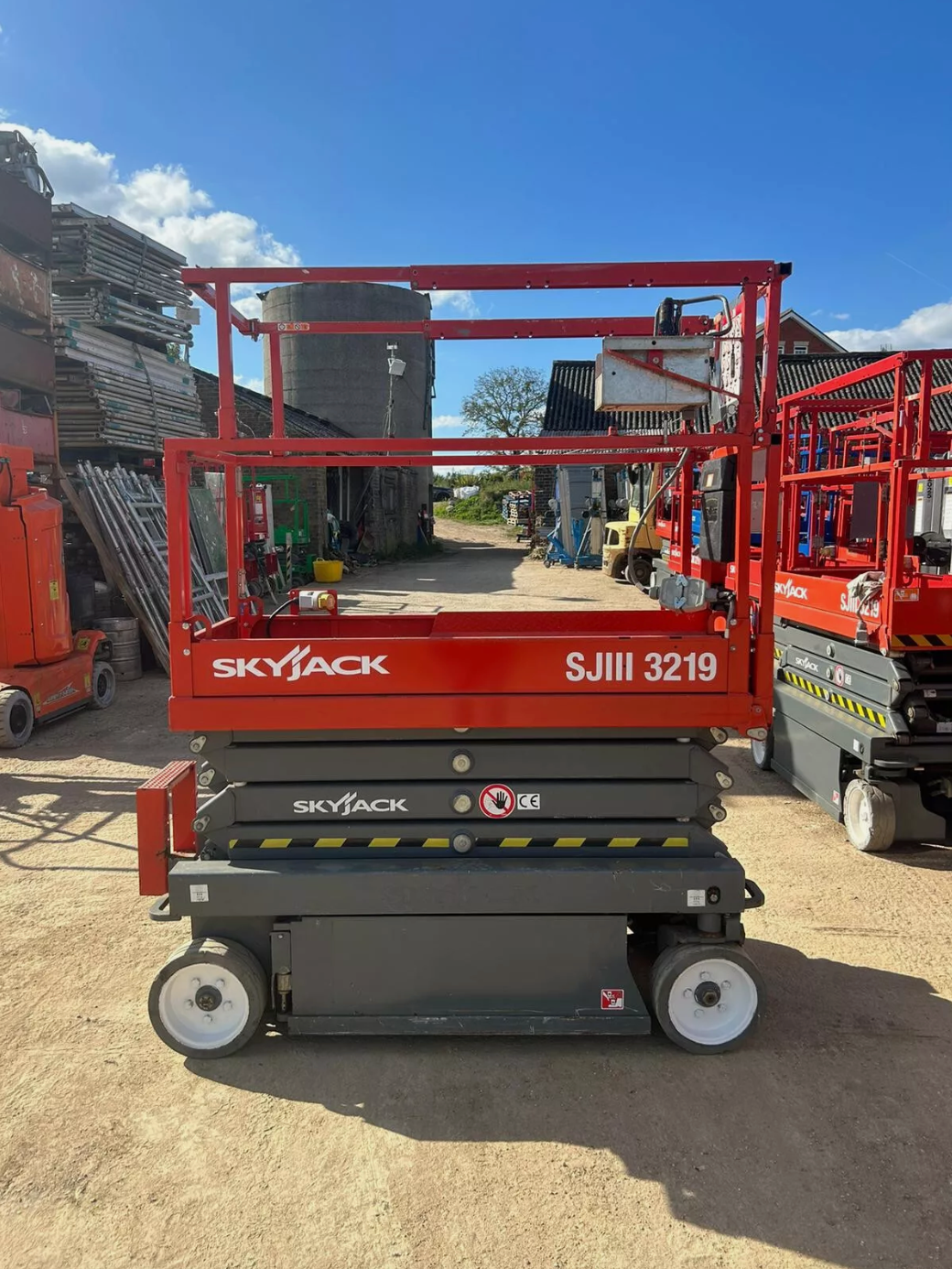 2015 Skyjack SJ3219 7.8m Scissor Lift Access Platform ( Genie, JLG) MEWP