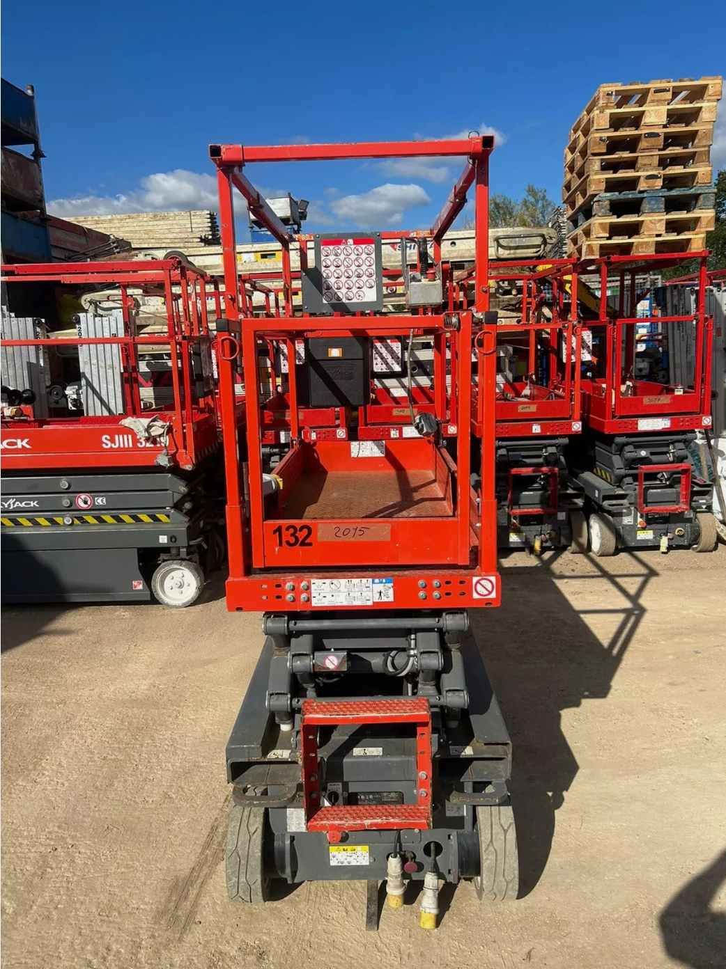 2015 Skyjack SJ3219 7.8m Scissor Lift Access Platform ( Genie, JLG) MEWP
