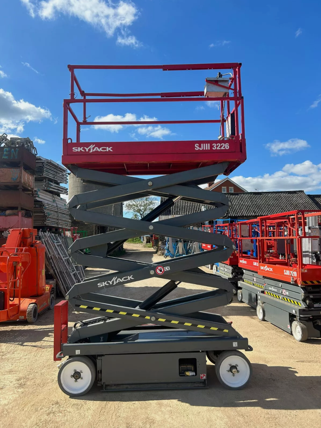 2016 Skyjack SJ3226 Scissor Lift Access Platform (Genie, JLG, MEWP)