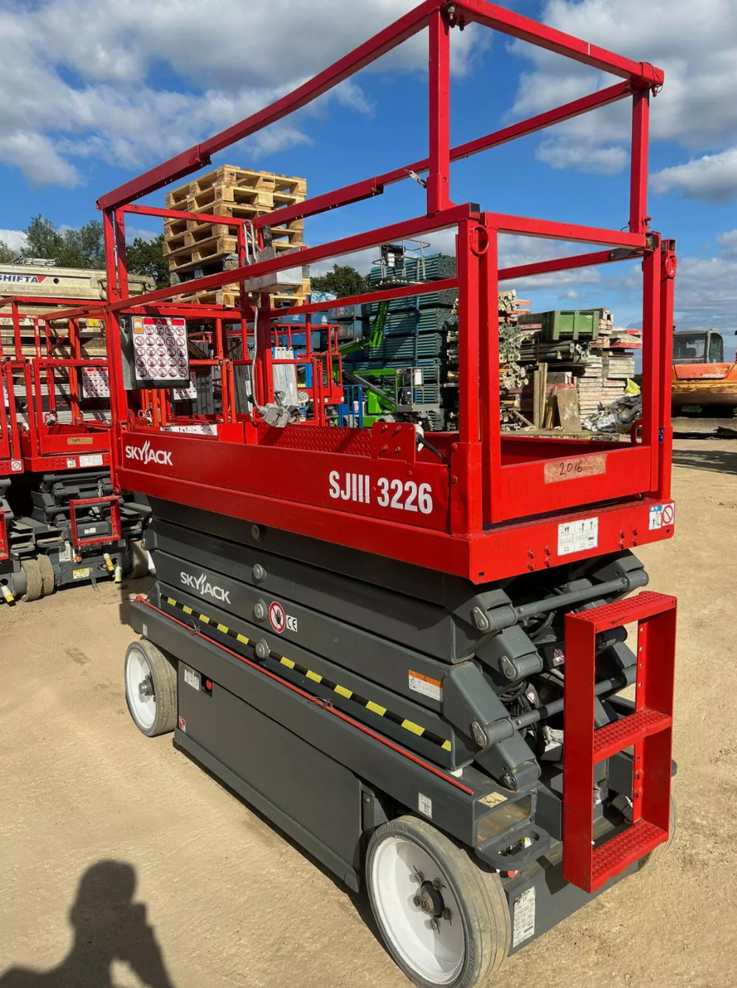 2016 Skyjack SJ3226 Scissor Lift Access Platform (Genie, JLG, MEWP)