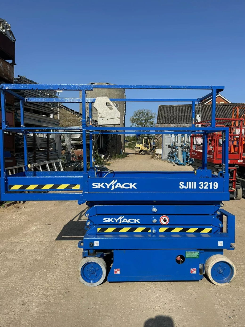 2012 Skyjack SJ3219 7.8m Scissor Lift Access Platform MEWP (Genie, JLG)