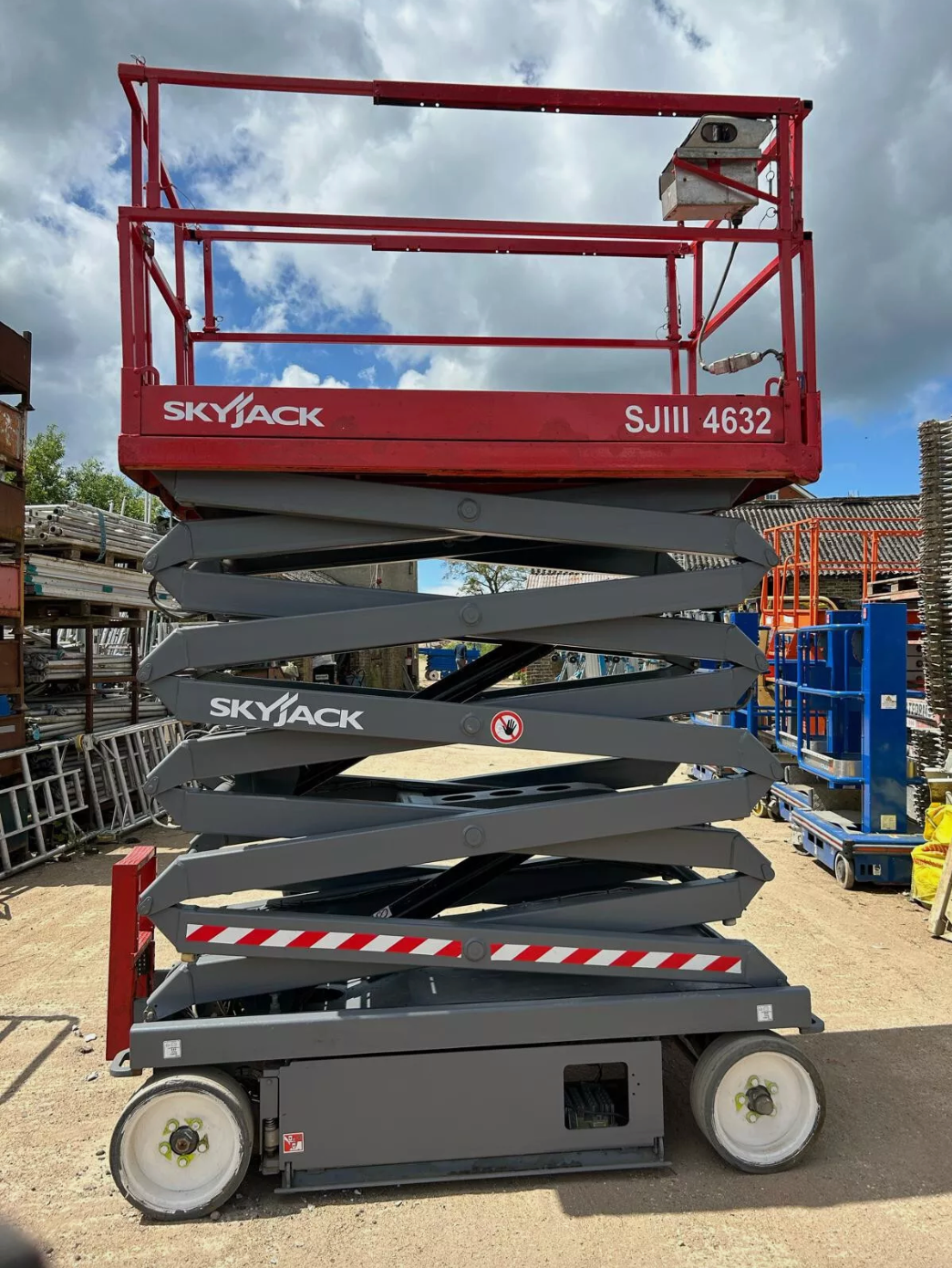 12m Skyjack SJ4632 Scissor Lift Access Platform MEWP (Genie, JLG, JCB)