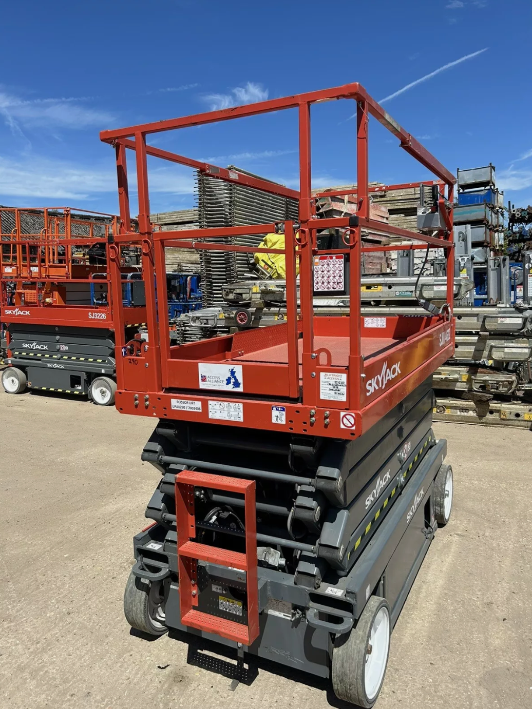 Skyjack SJ4632 12m Scissor lift Access Platform MEWP (Genie,JLG,JCB)