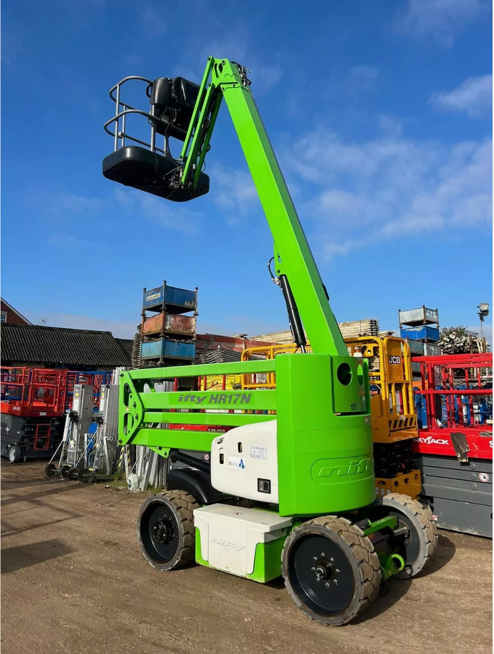 2016 17.2m NIFTY HR17 N Battery Articulated Cherry Picker