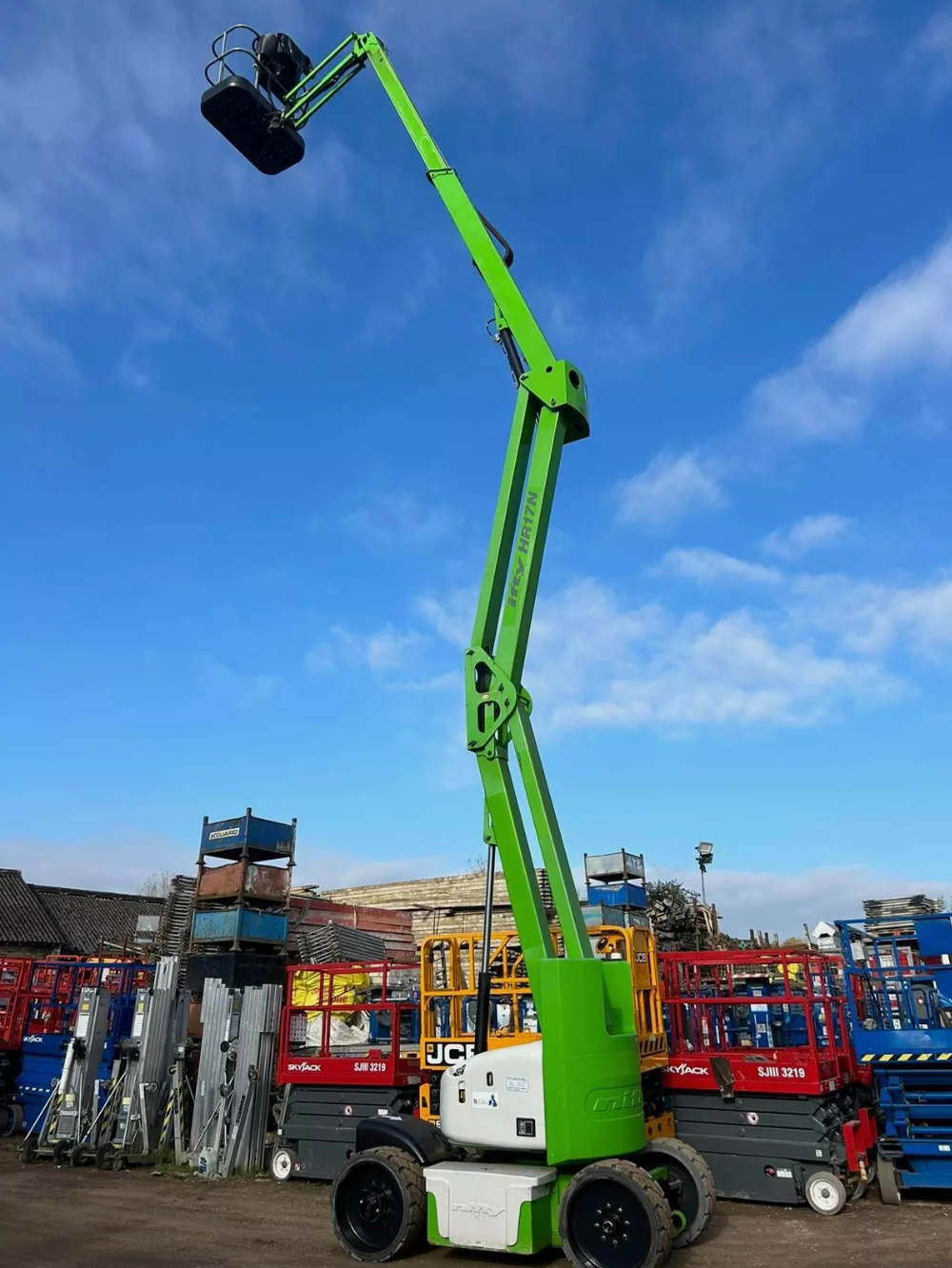 2016 17.2m NIFTY HR17 N Battery Articulated Cherry Picker