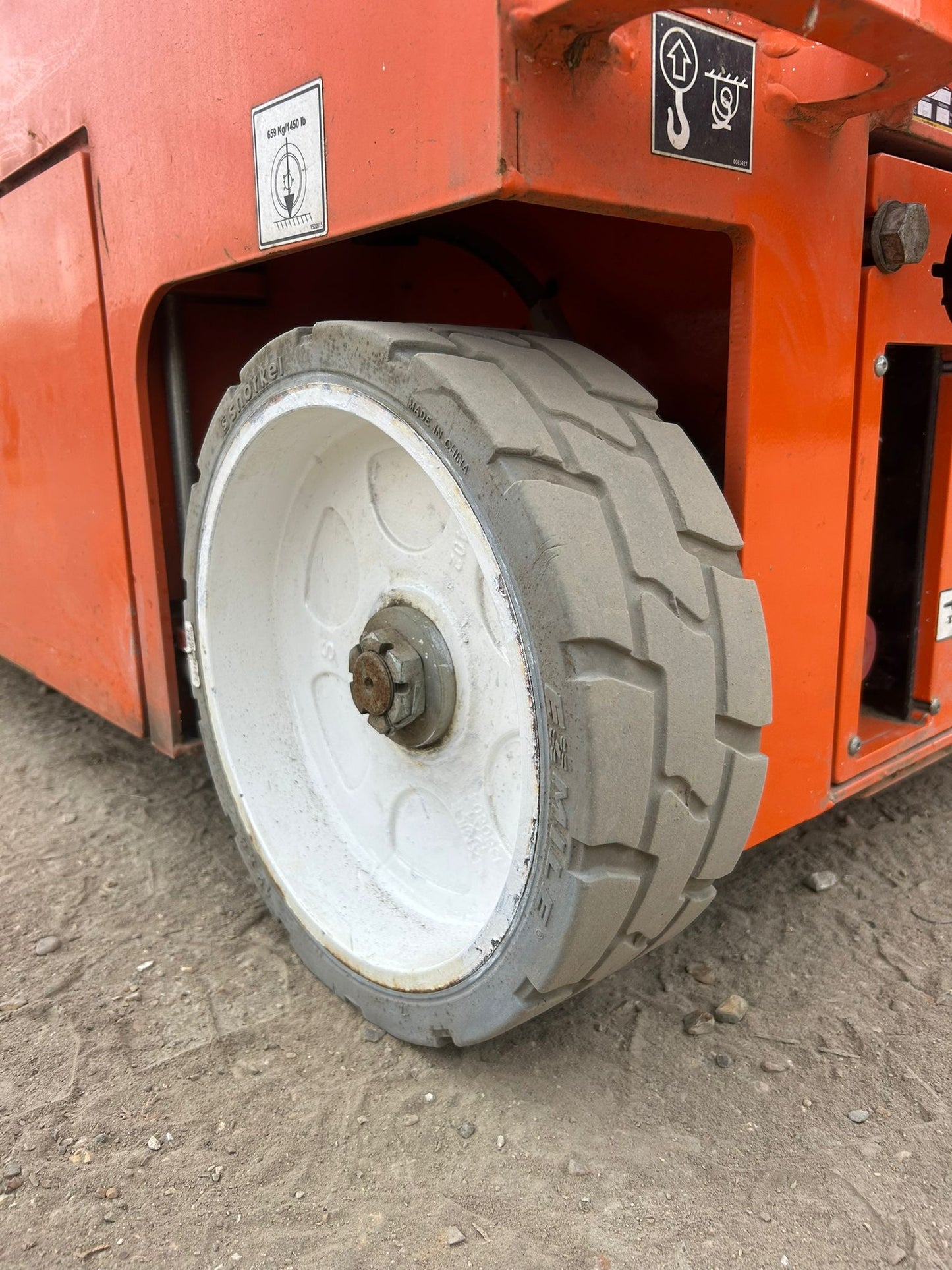 Snorkel Scissor Lift S3219E