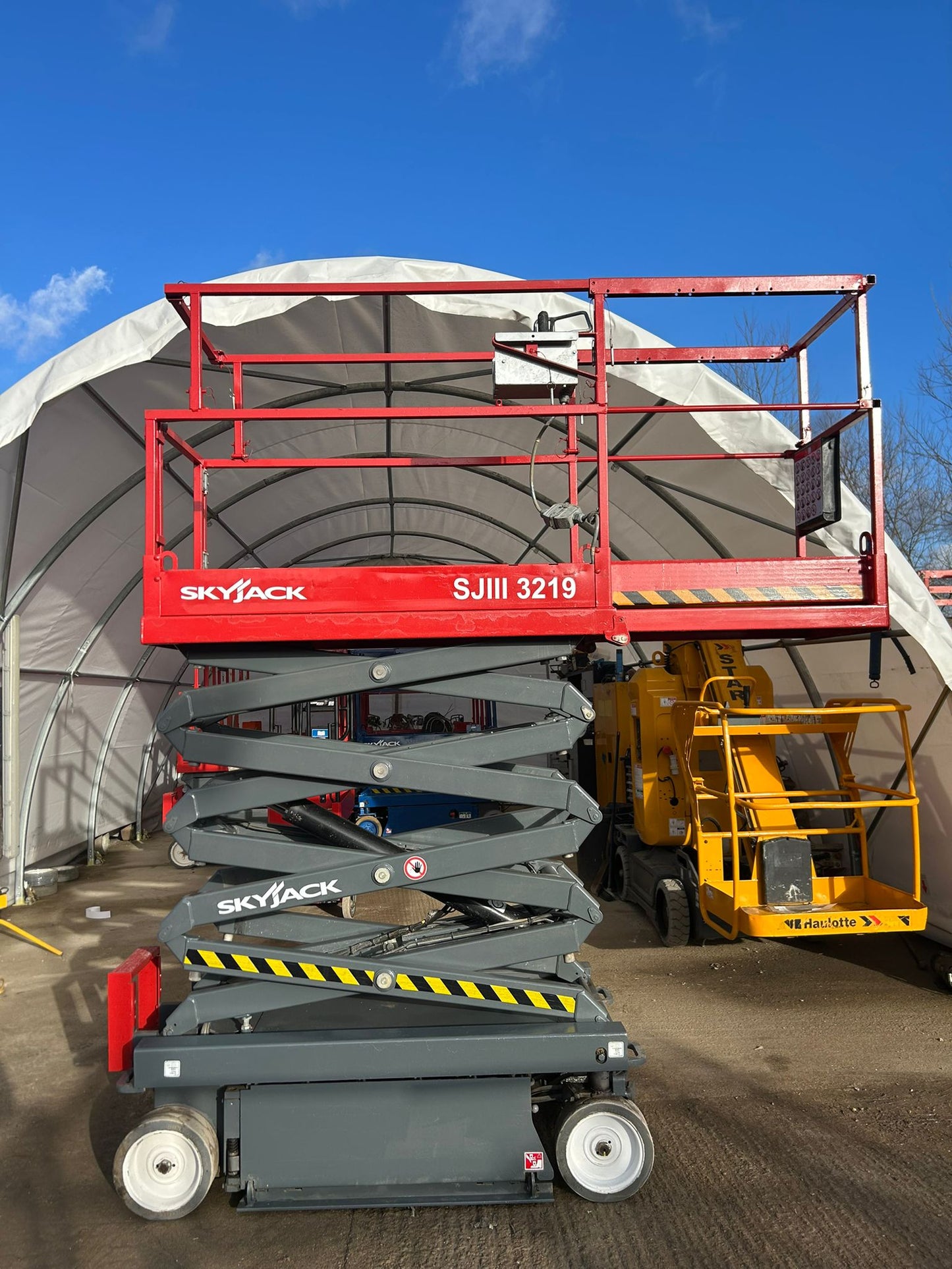 2019 Skyjack SJ3219 Scissor Lift Access Platform