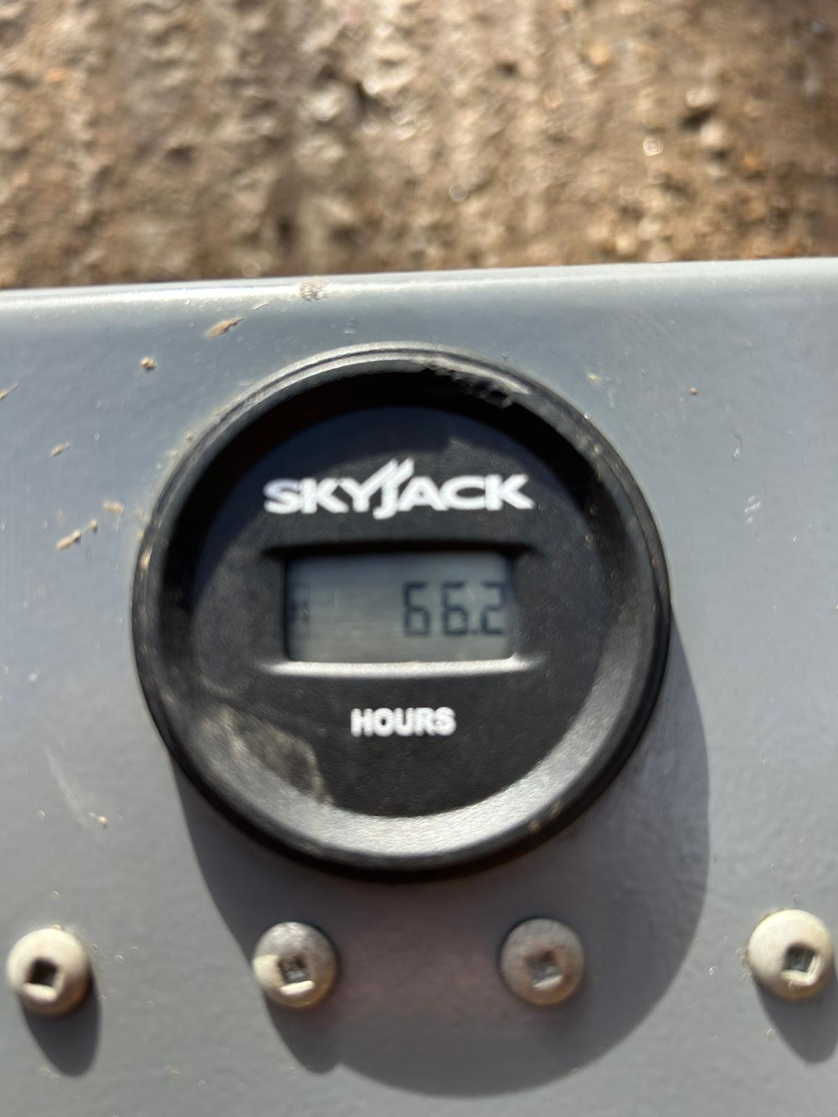 2019 Skyjack SJ3219 Scissor Lift Access Platform