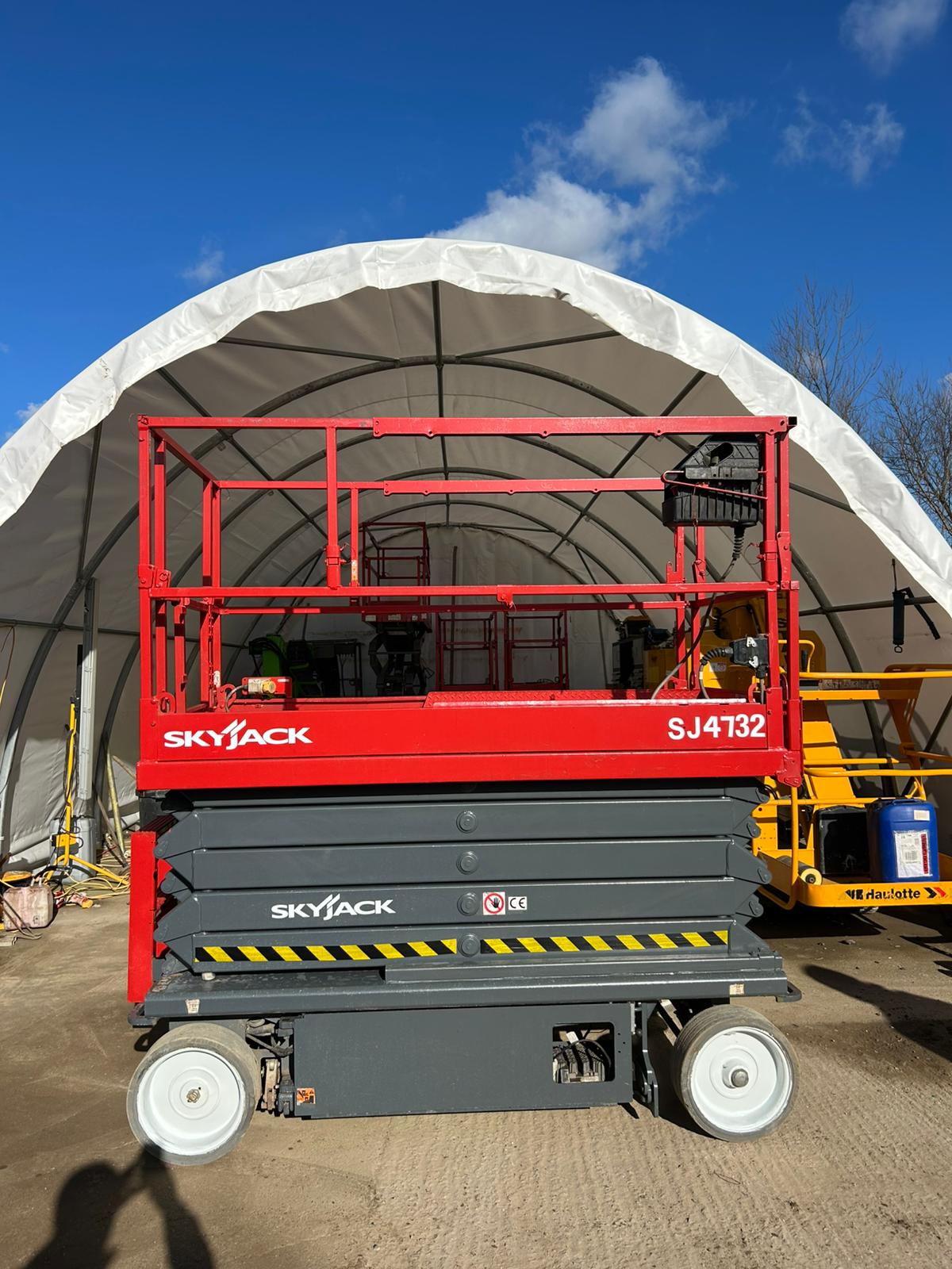 2020 Skyjack SJ4732 Scissor Lift Access Platform ( Genie, JLG) MEWP