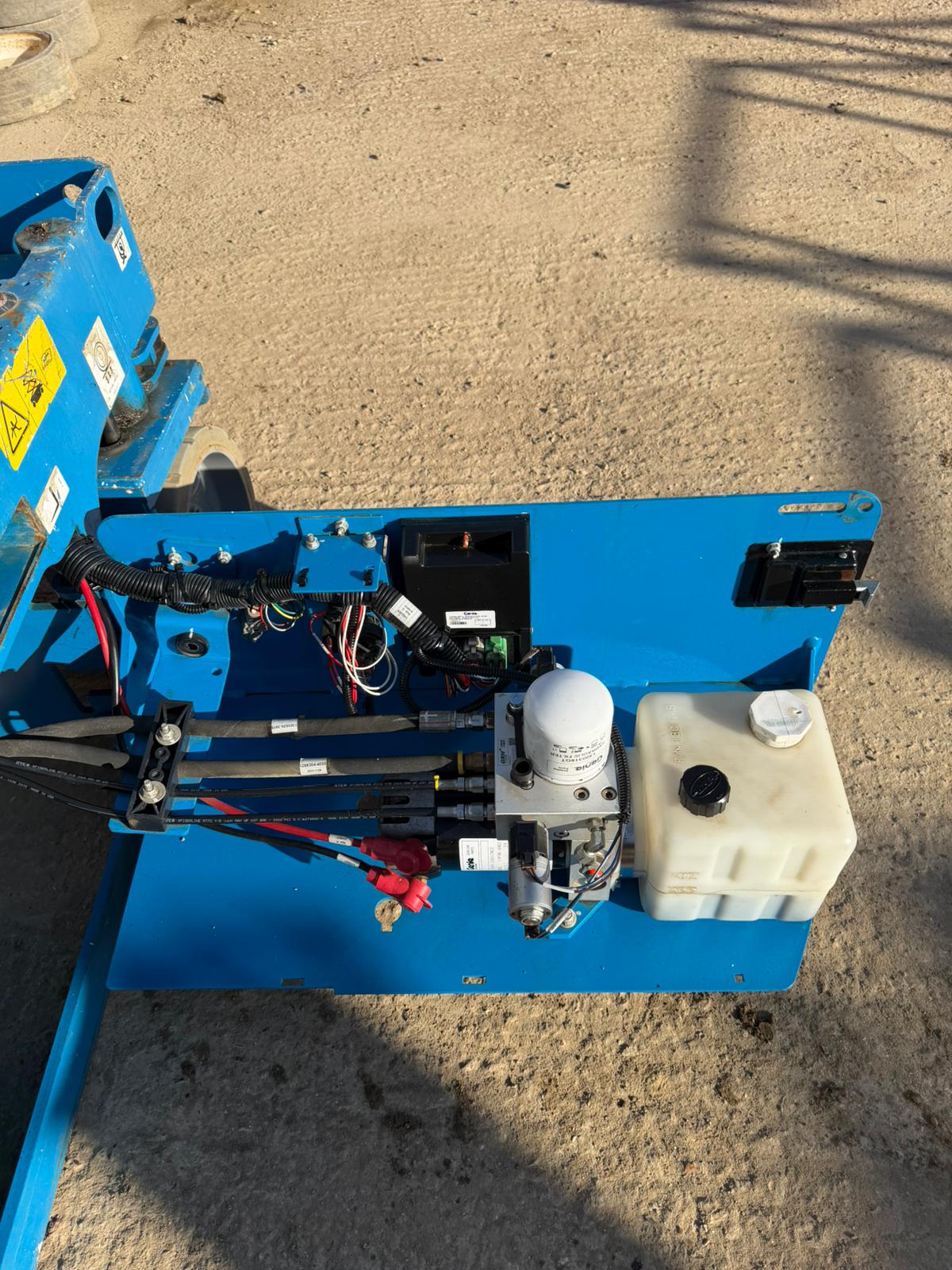 2021 Genie 1932 E-DRIVE Scissor Lift Access Platform (Skyjack SJ3219)