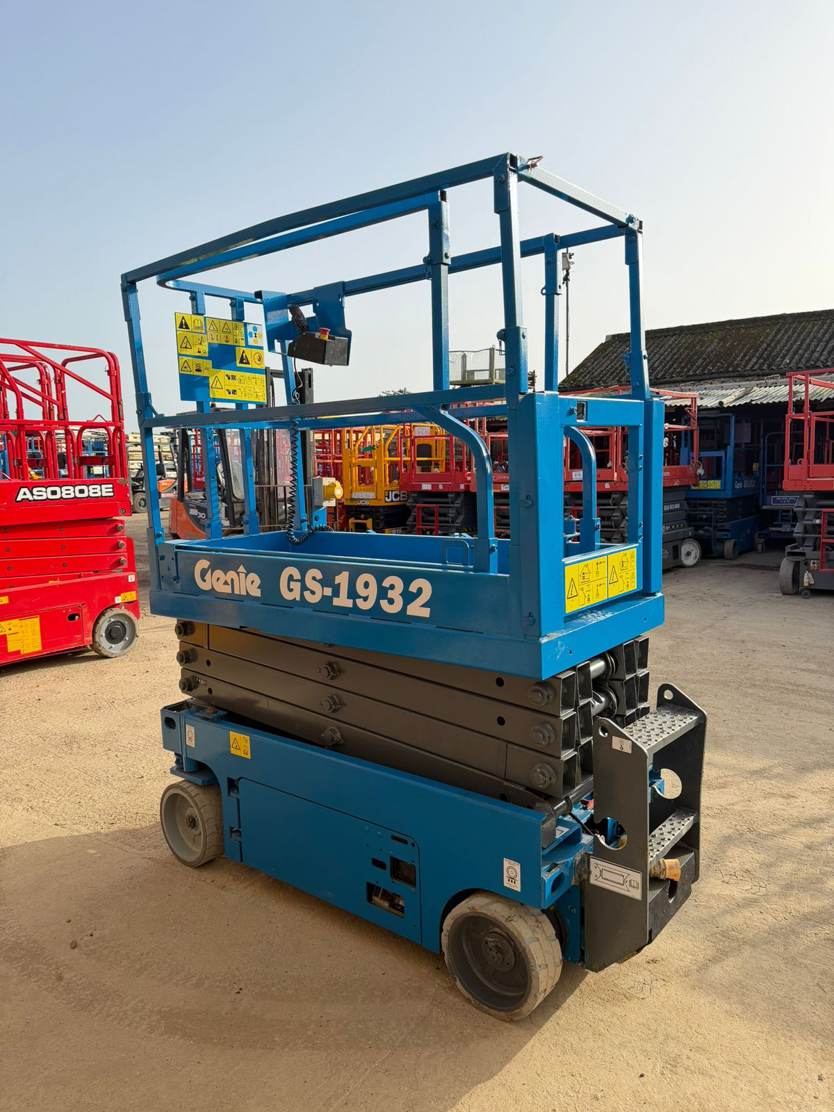 2019 Genie 1932 Scissor Lift Access Platform (Skyjack SJ3219)