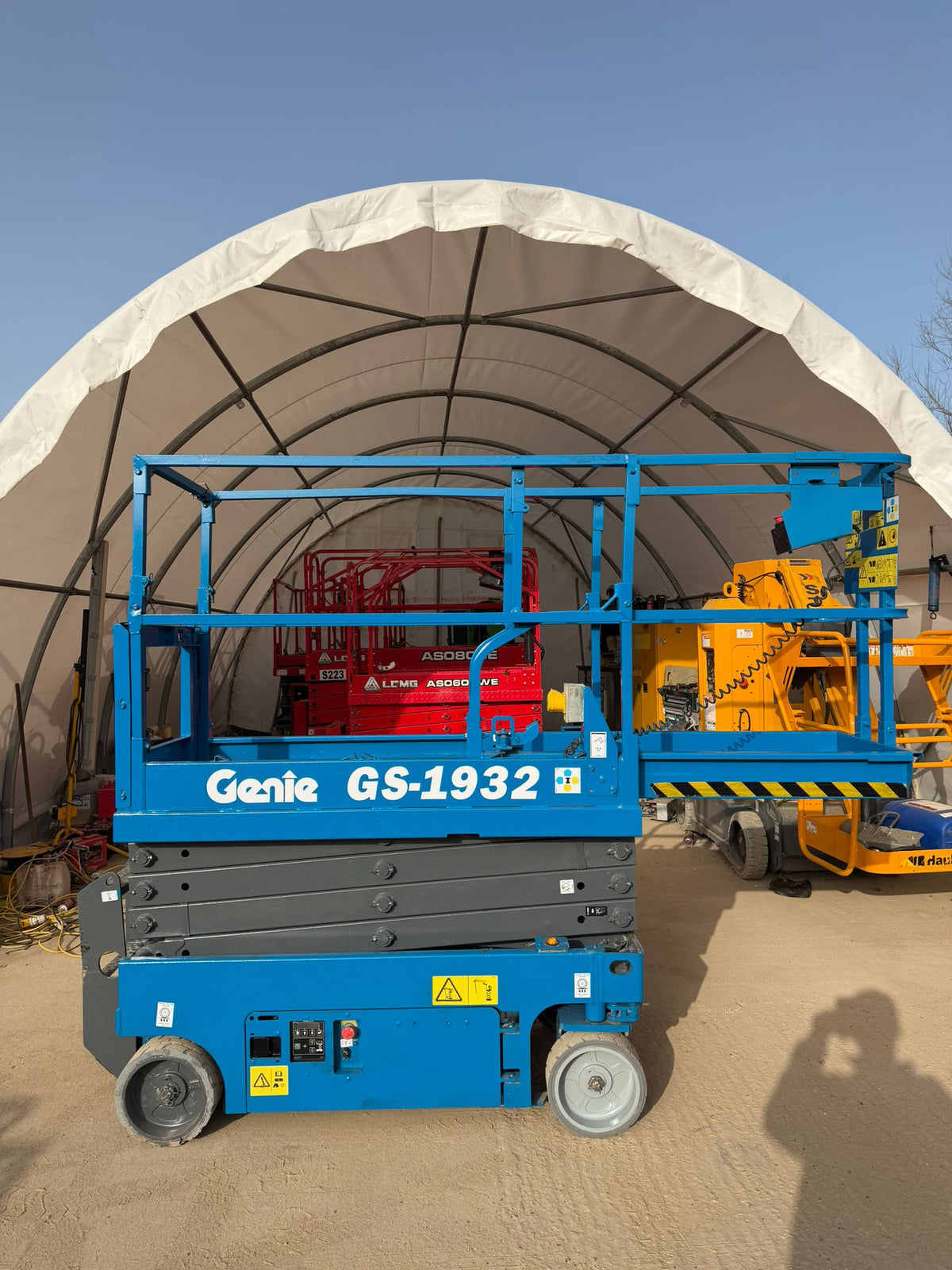 2019 Genie 1932 Scissor Lift Access Platform (Skyjack SJ3219)
