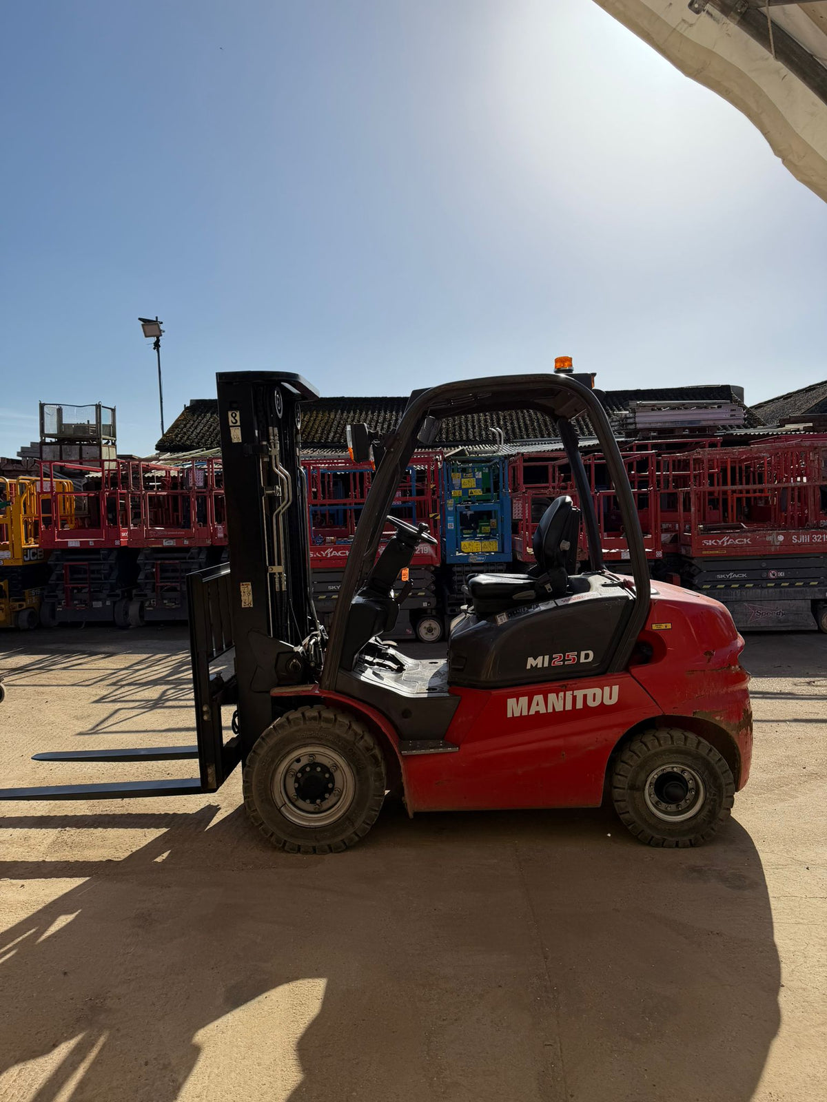 2020 Manitou MI25D Diesel Forklift Triple Mast Counterbalance Forklift Truck