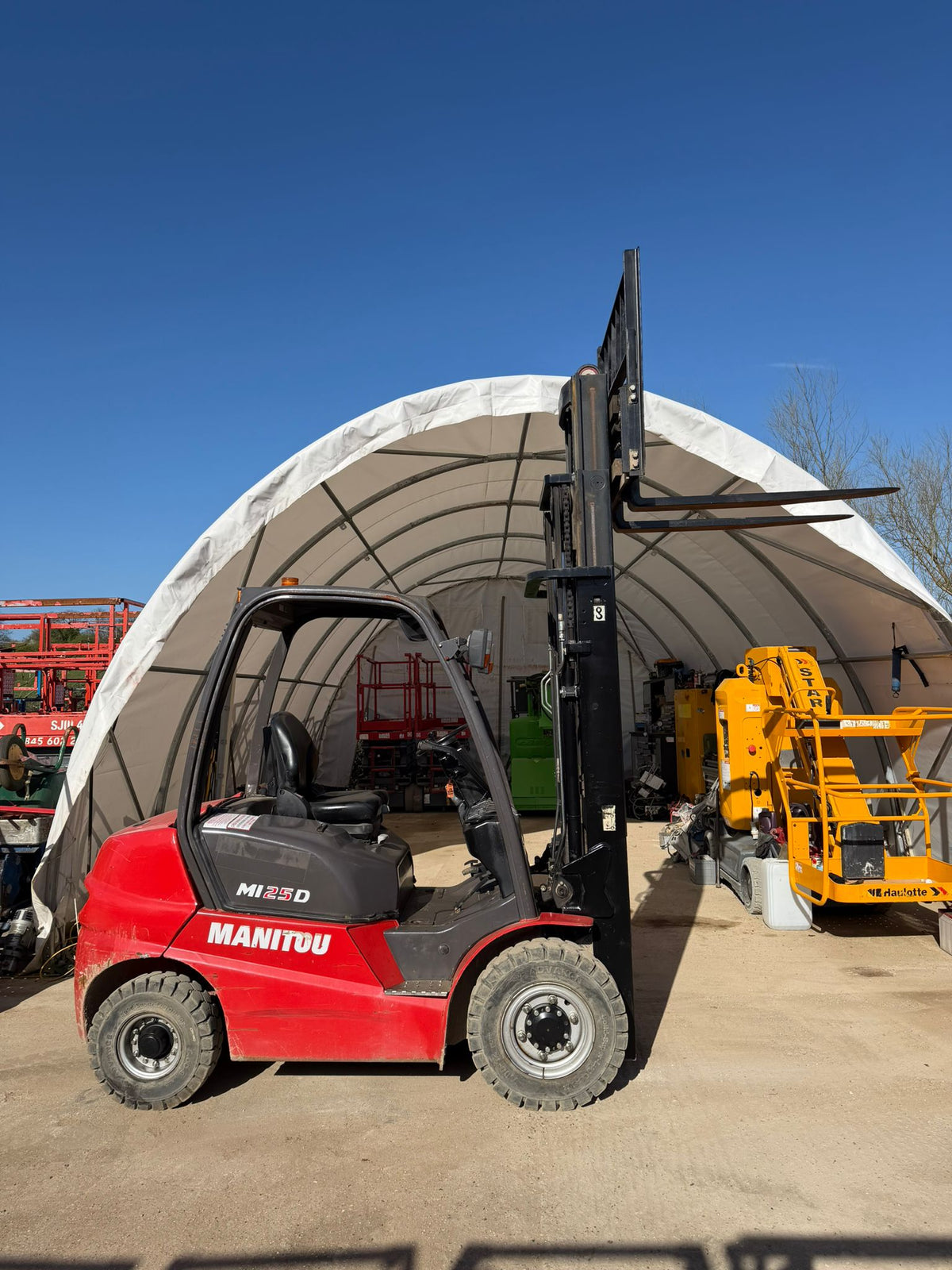 2020 Manitou MI25D Diesel Forklift Triple Mast Counterbalance Forklift Truck