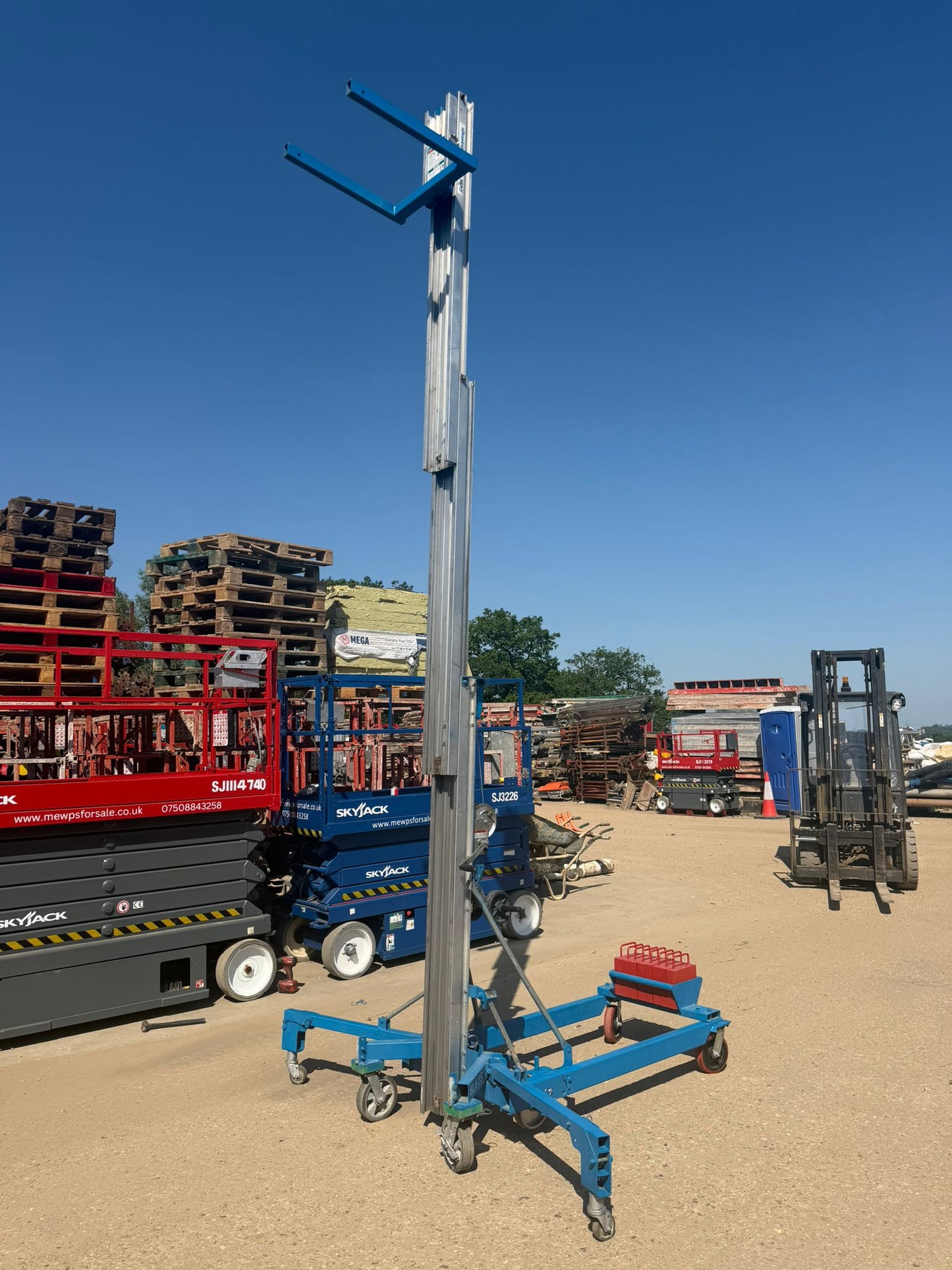 Genie SLK15 Counter Balance Superlift Material Lift