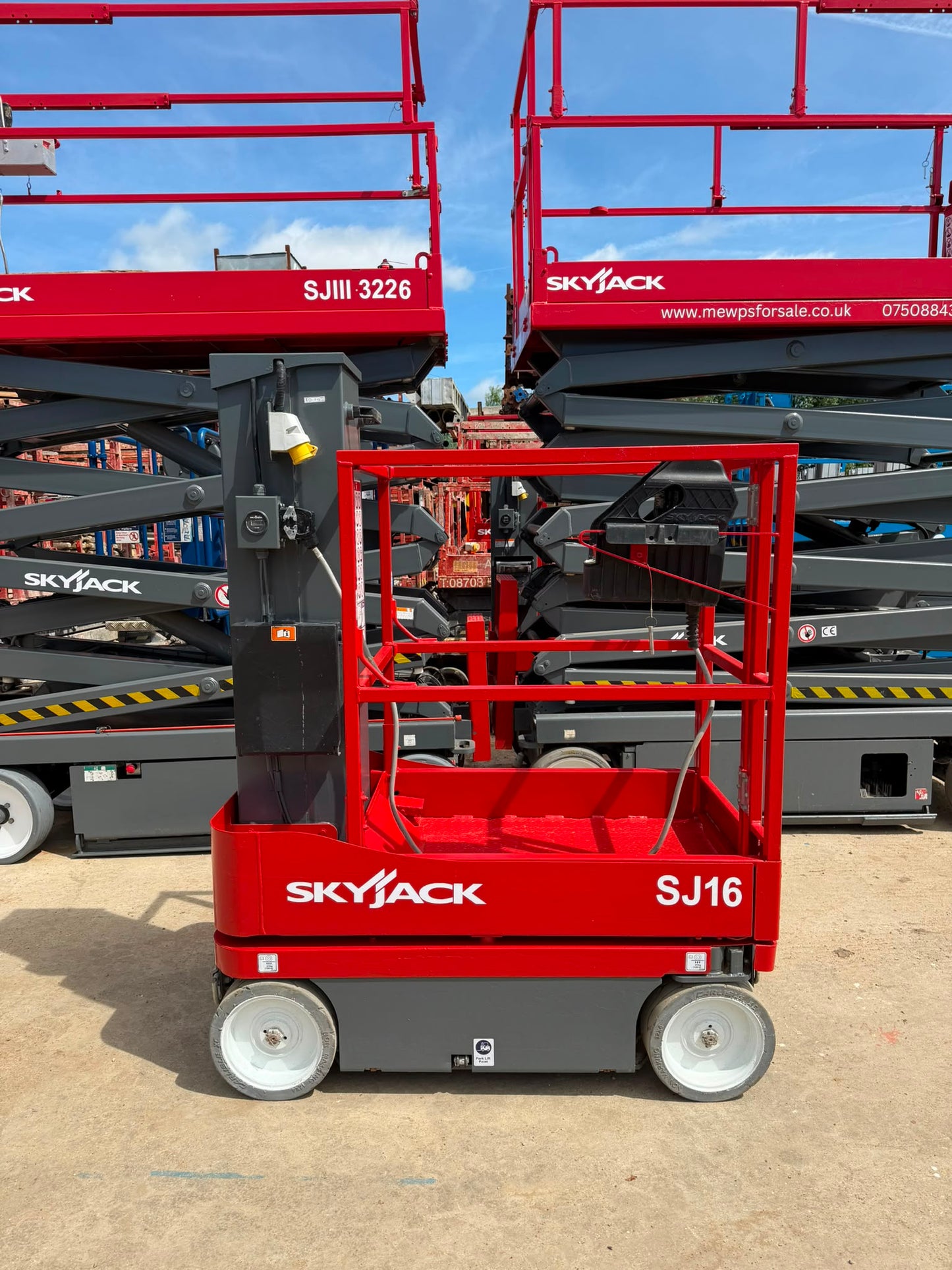 2020 Skyjack SJ16 Scissor Lift Access Platform (Genie, JLG) MEWP