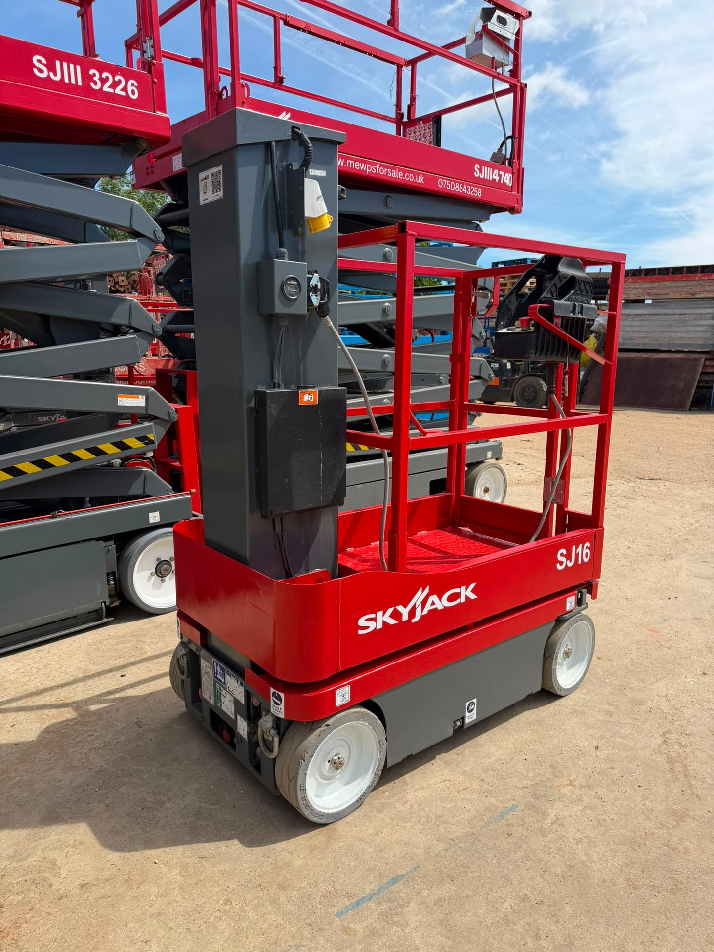 2020 Skyjack SJ16 Scissor Lift Access Platform (Genie, JLG) MEWP
