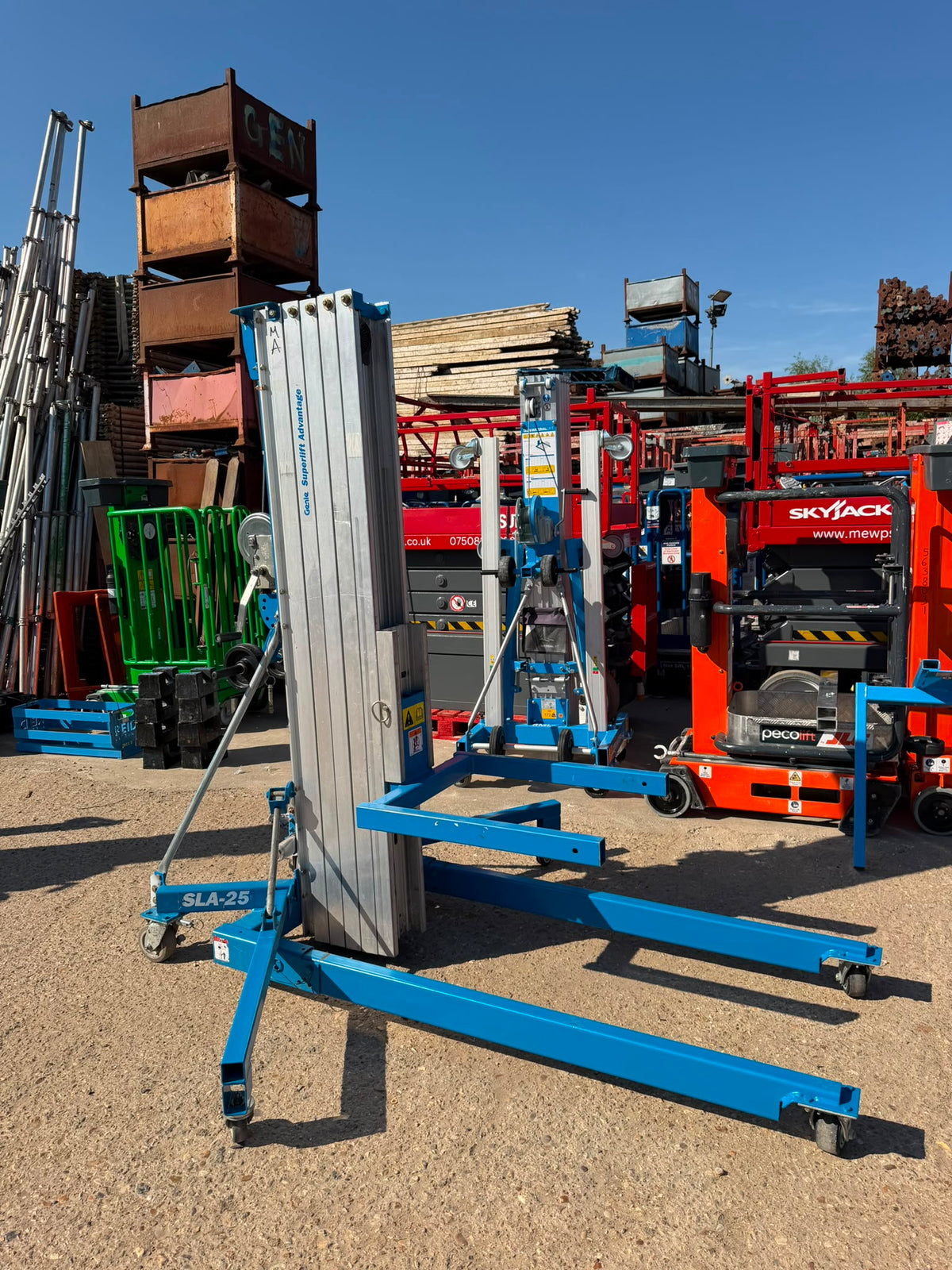 2022 Genie SLA25 material lift ner LOLER, RSJ Beam Lifter