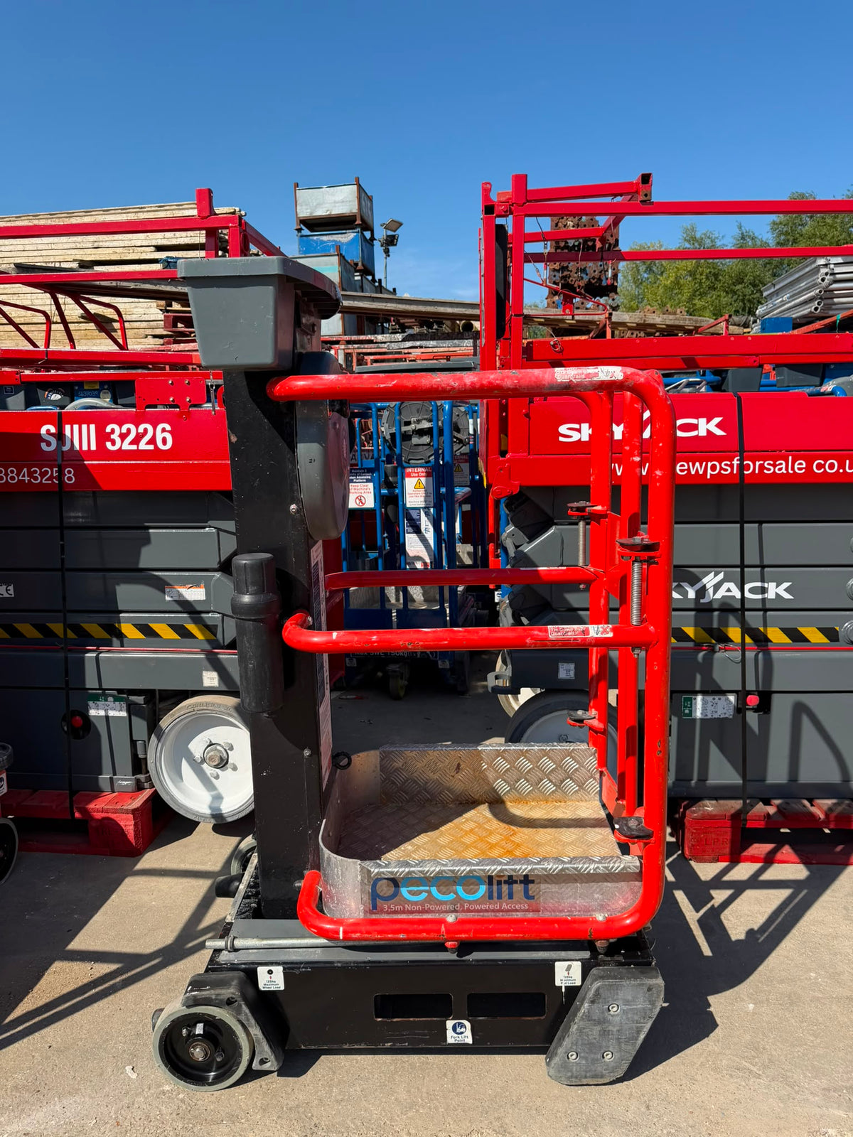 2019 Peco Lift Power Tower Scissor lift (JLG, Genie, Skyjack, Snorkel, JCB)