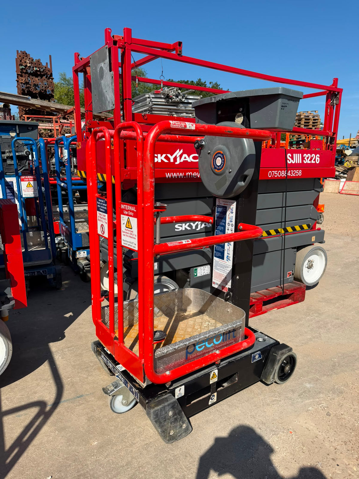 2019 Peco Lift Power Tower Scissor lift (JLG, Genie, Skyjack, Snorkel, JCB)