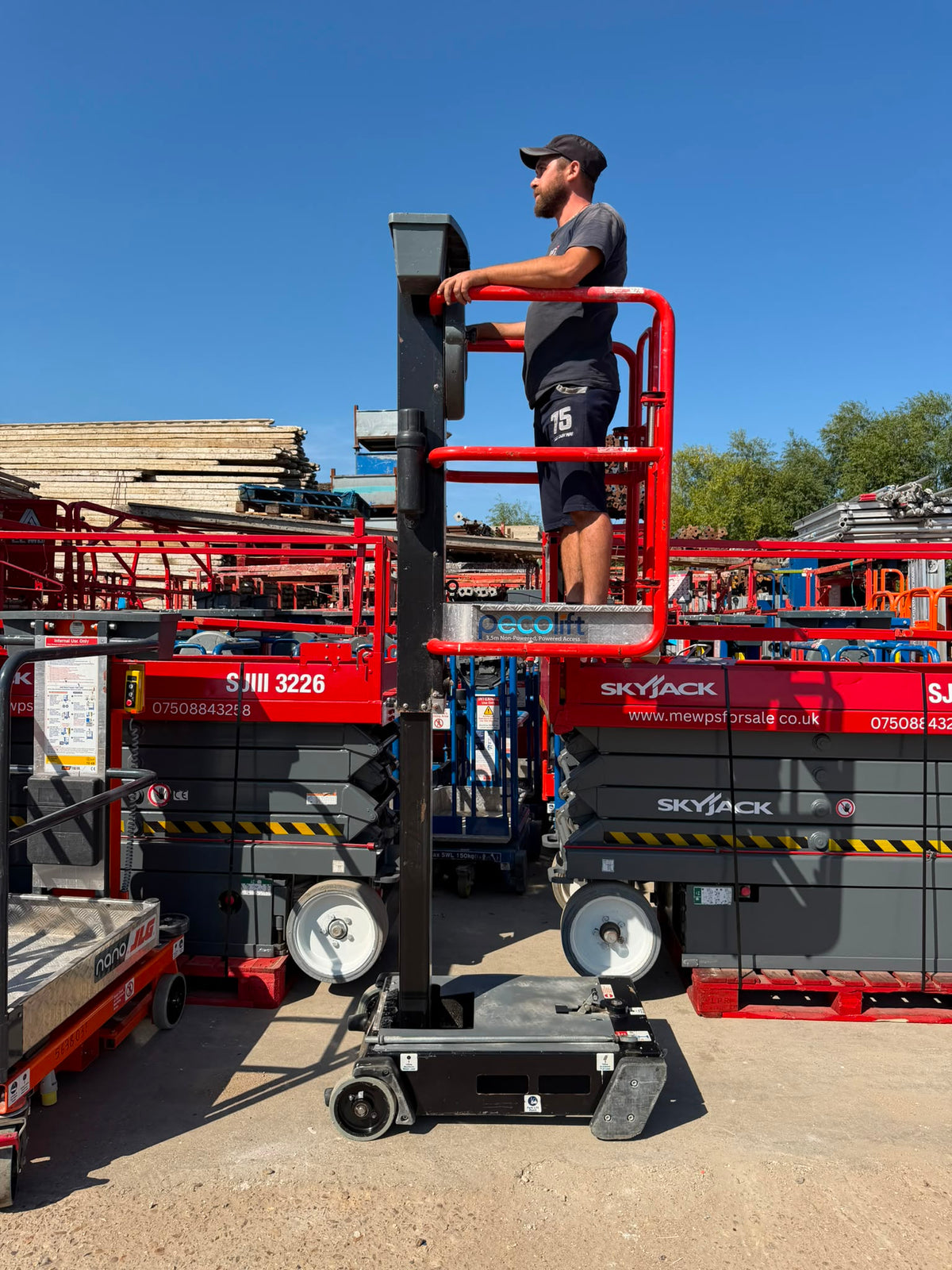 2019 Peco Lift Power Tower Scissor lift (JLG, Genie, Skyjack, Snorkel, JCB)