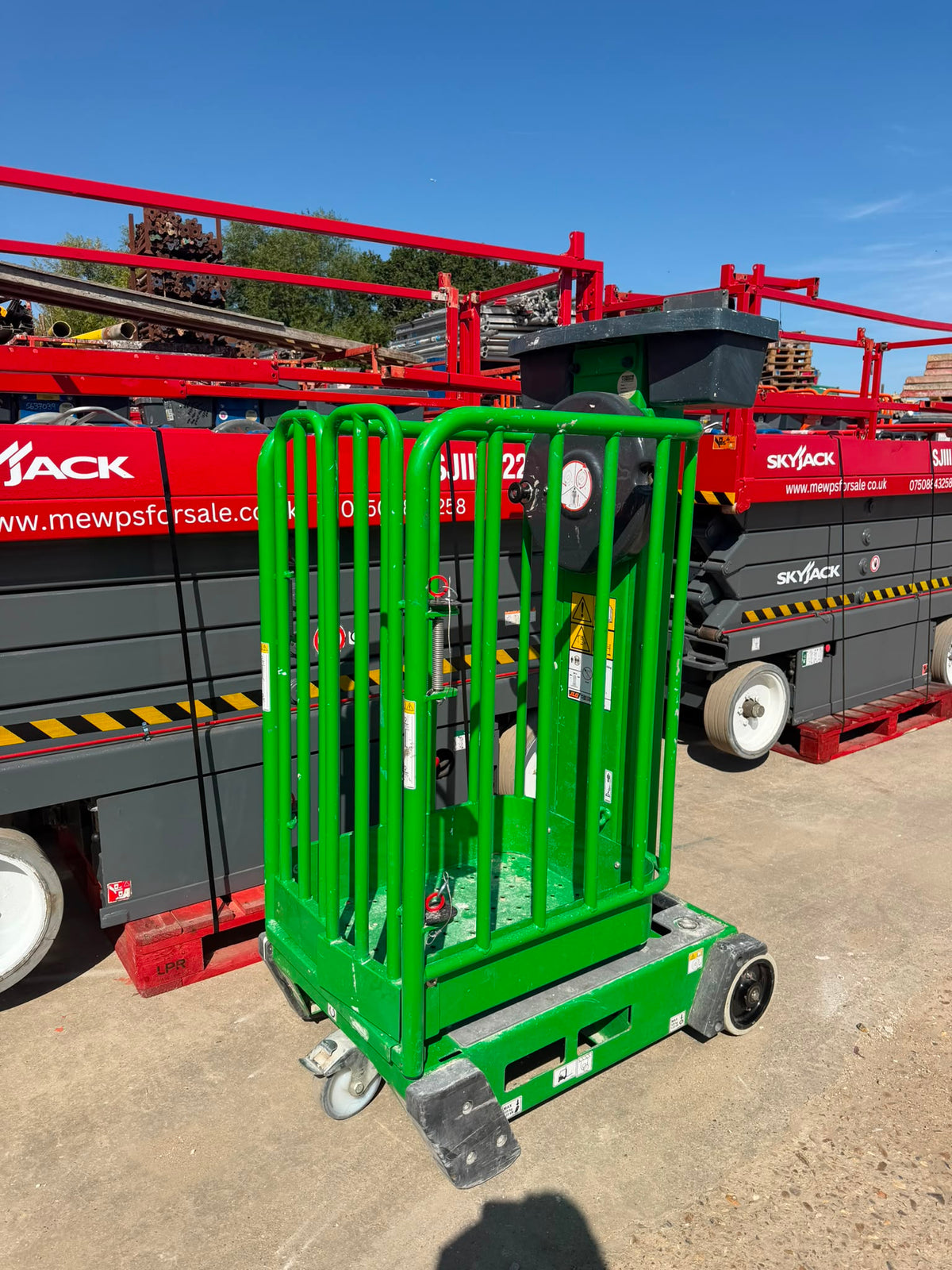 2024 Peco Lift Power Tower Scissor lift (JLG, Genie, Skyjack, Snorkel, JCB)