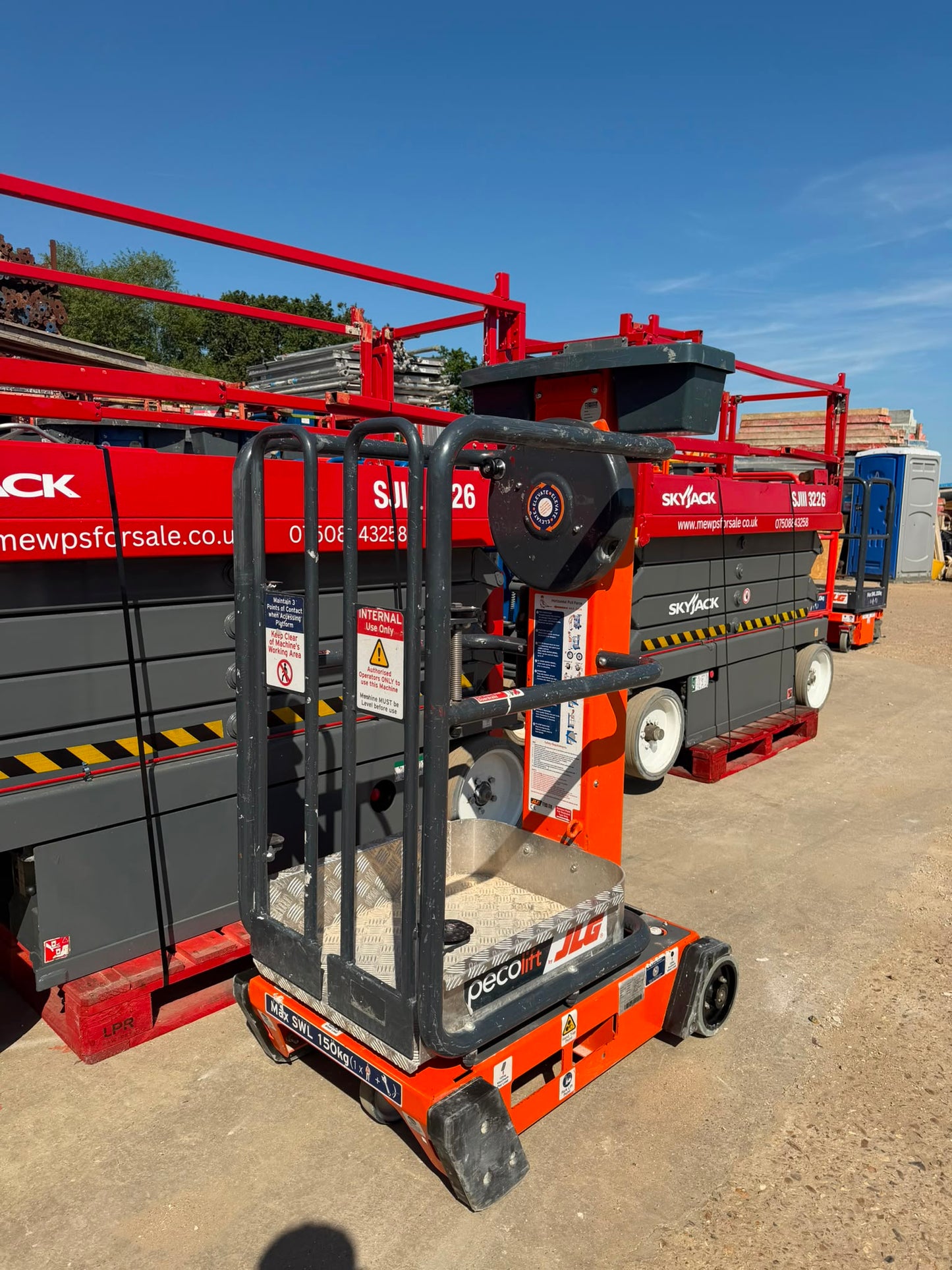 2022 Peco Lift Power Tower Scissor lift (JLG, Genie, Skyjack, Snorkel, JCB)