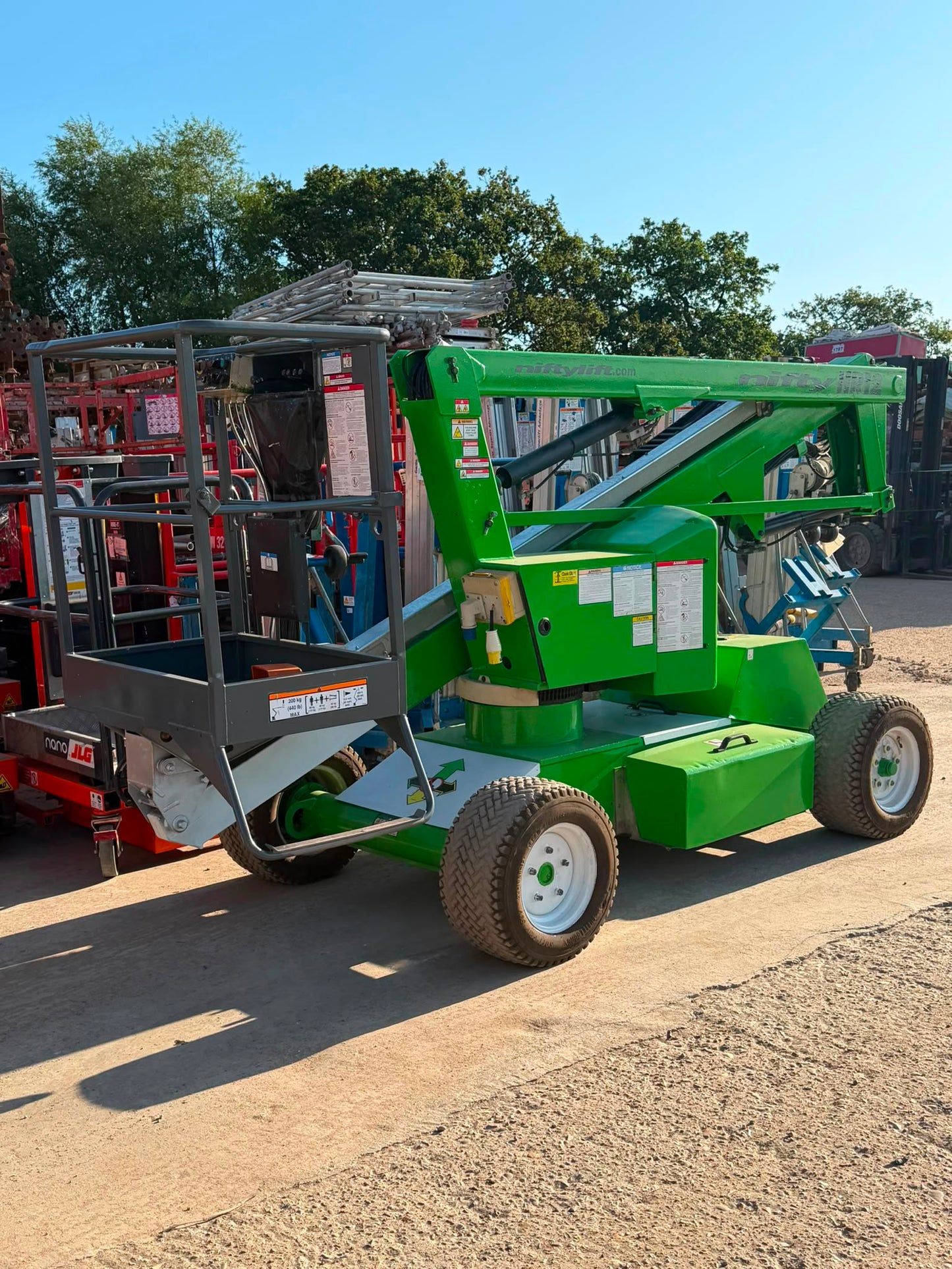 2013 Nifty HR12 with New Engine Boom Lift Access Platform (Skyjack, Genie)