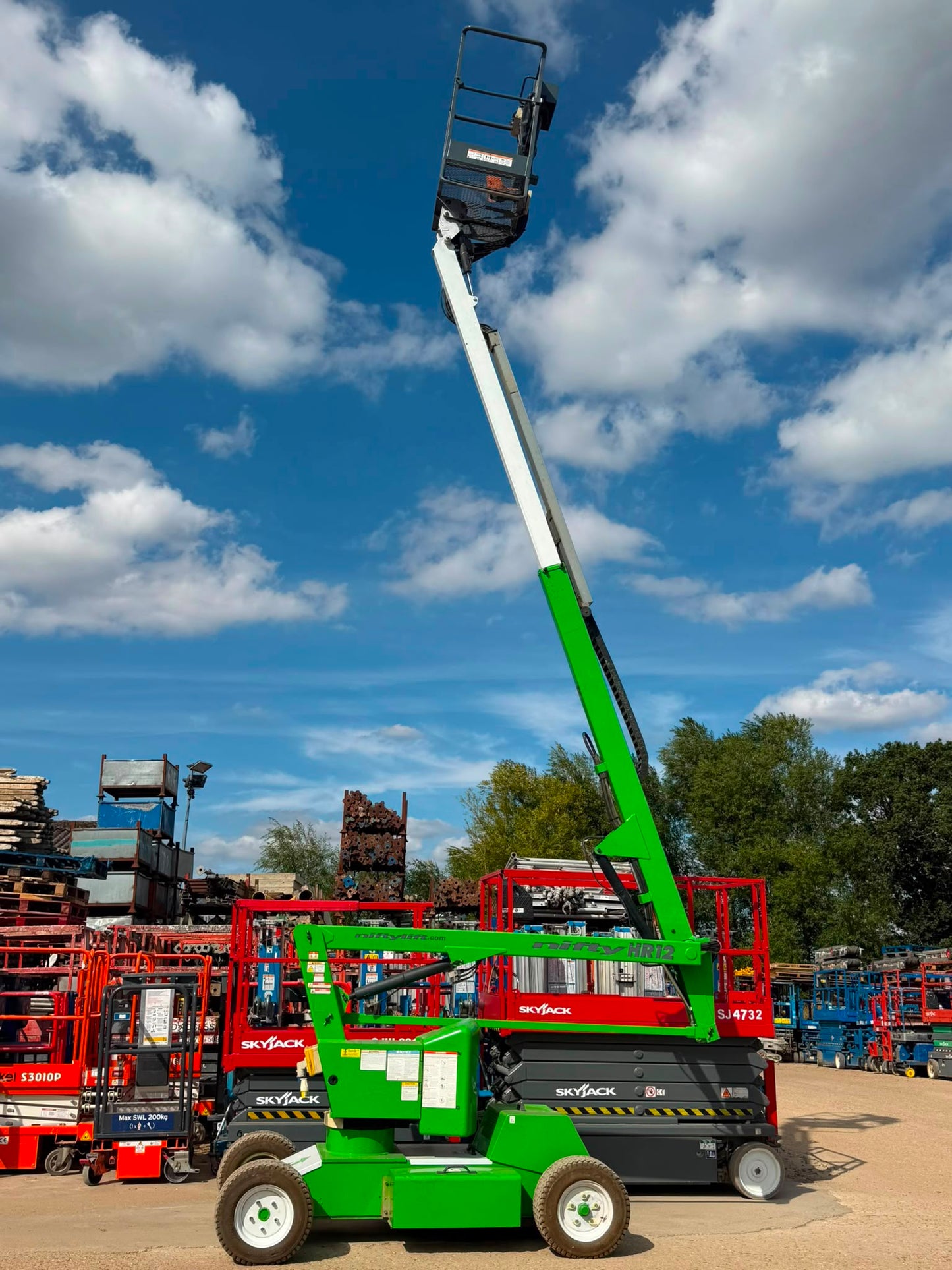 2013 Nifty HR12 with New Engine Boom Lift Access Platform (Skyjack, Genie)