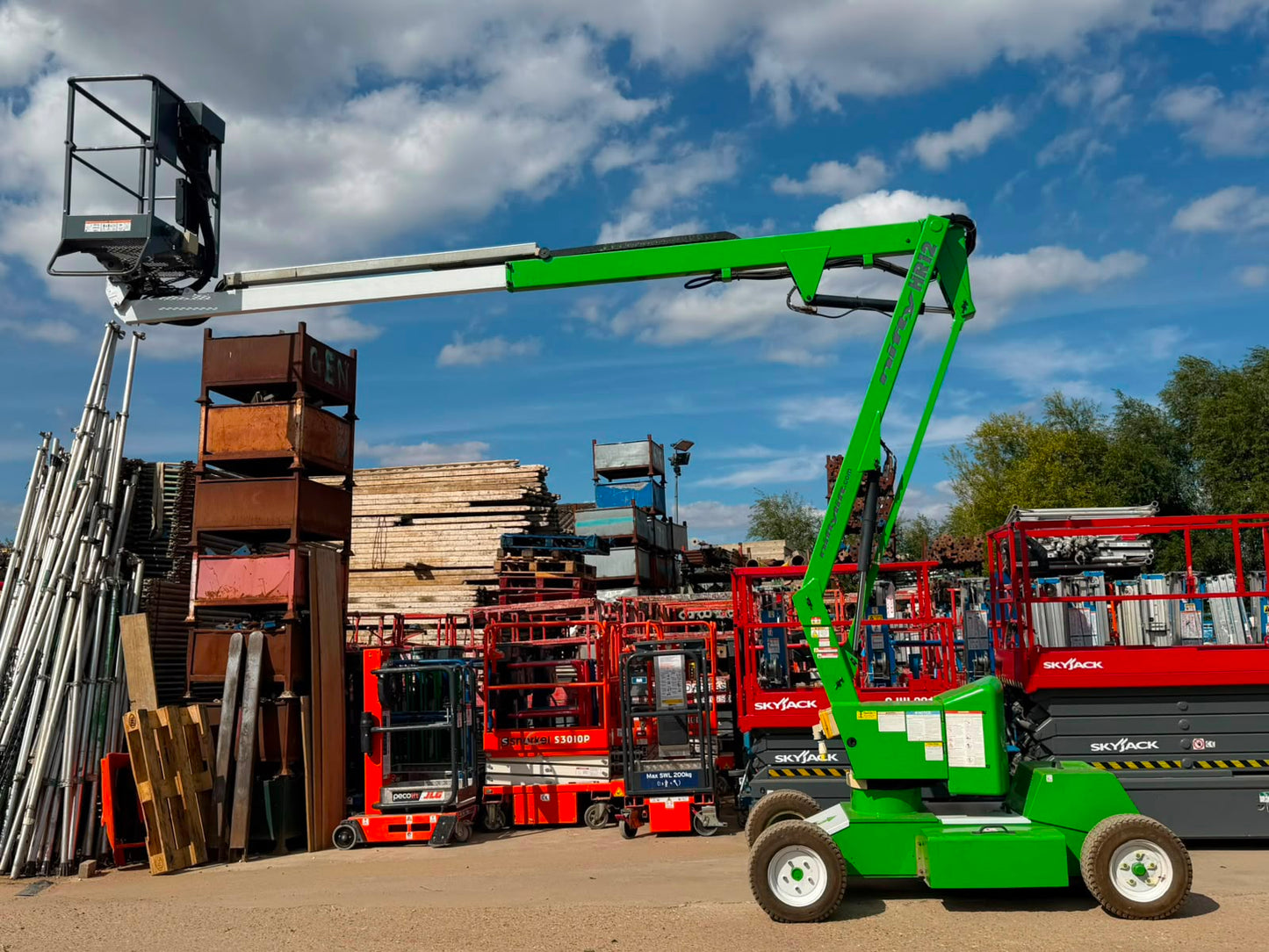 2013 Nifty HR12 with New Engine Boom Lift Access Platform (Skyjack, Genie)