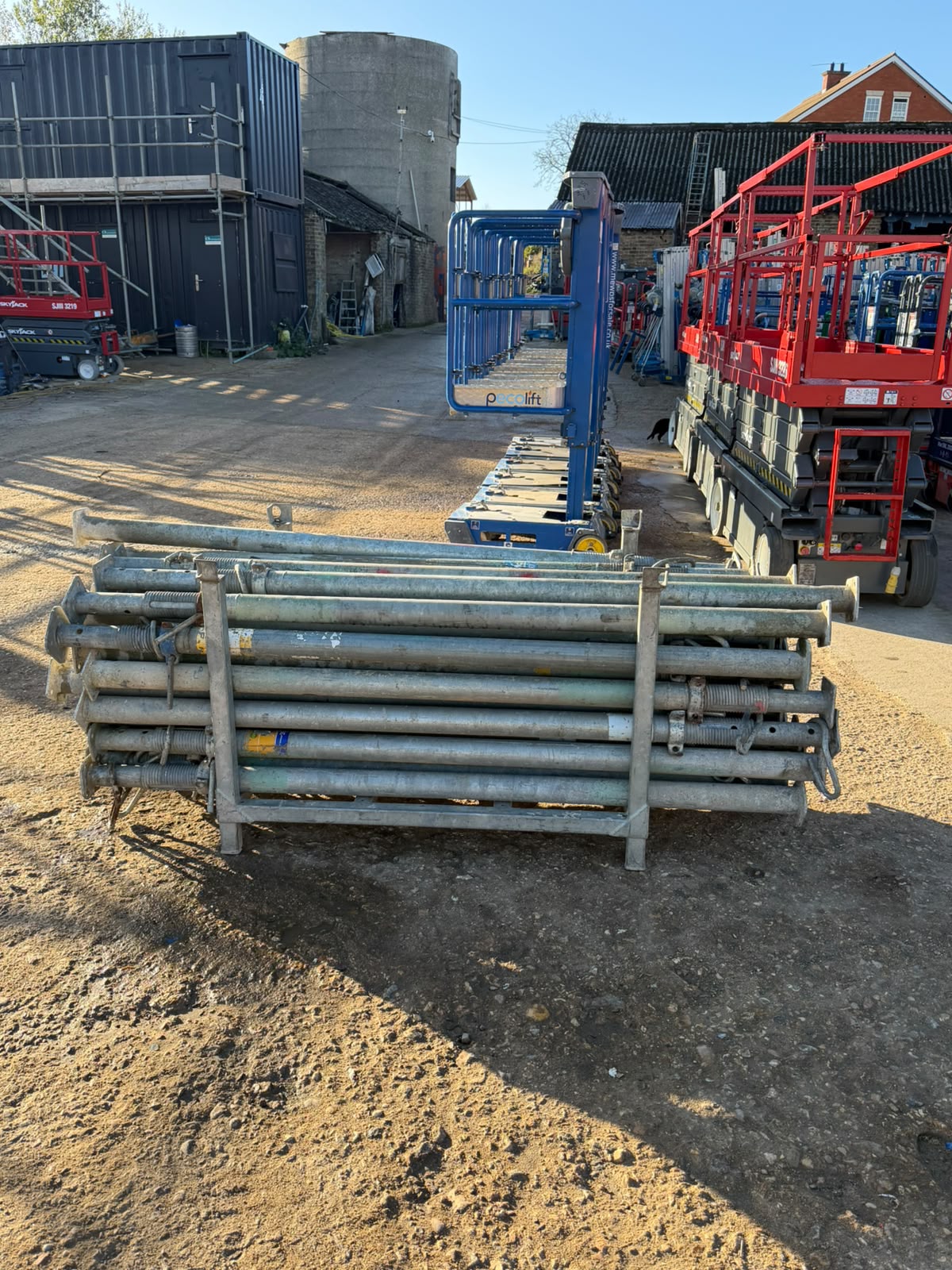 Doka Eurex (2m-3.5m)30KN Prop, Acrow Props, Formwork, Shuttering